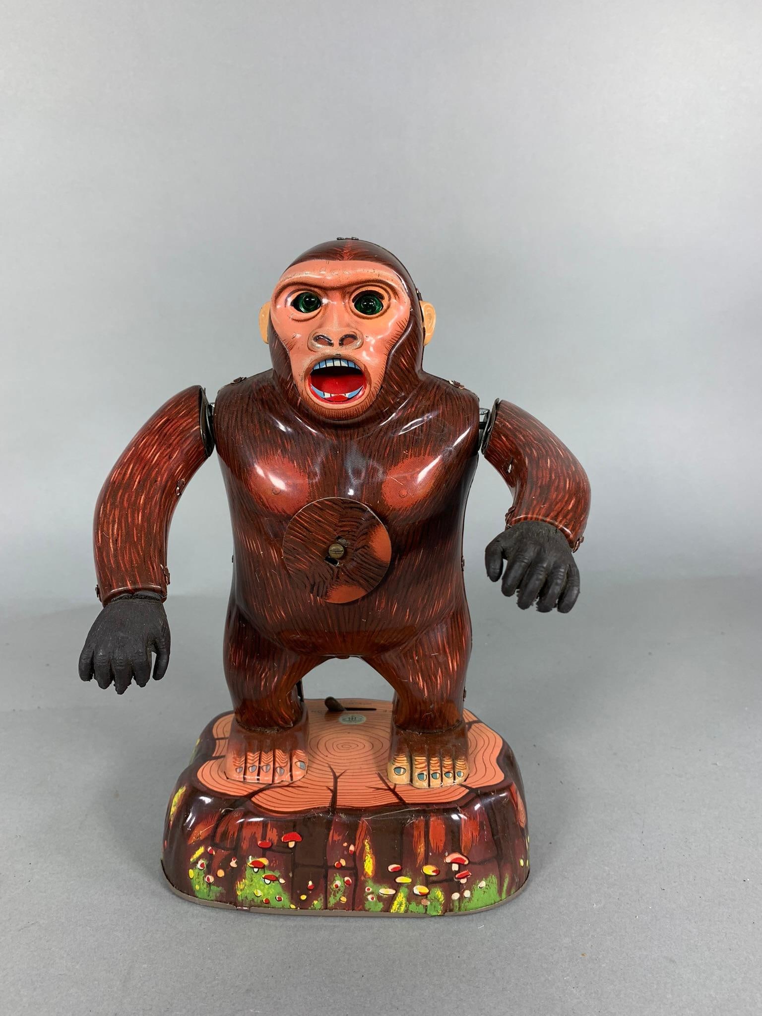 Vintage Modern Toys Roaring Gorilla Shooting Game Made in Japan: Vintage Modern Toys Roaring Gorilla Shooting Game Made in Japan. To see up to 100 photos of this lot, please find this sale on LiveAuctioneers. NO GUN. In-house shipping is available. Pickup is Friday