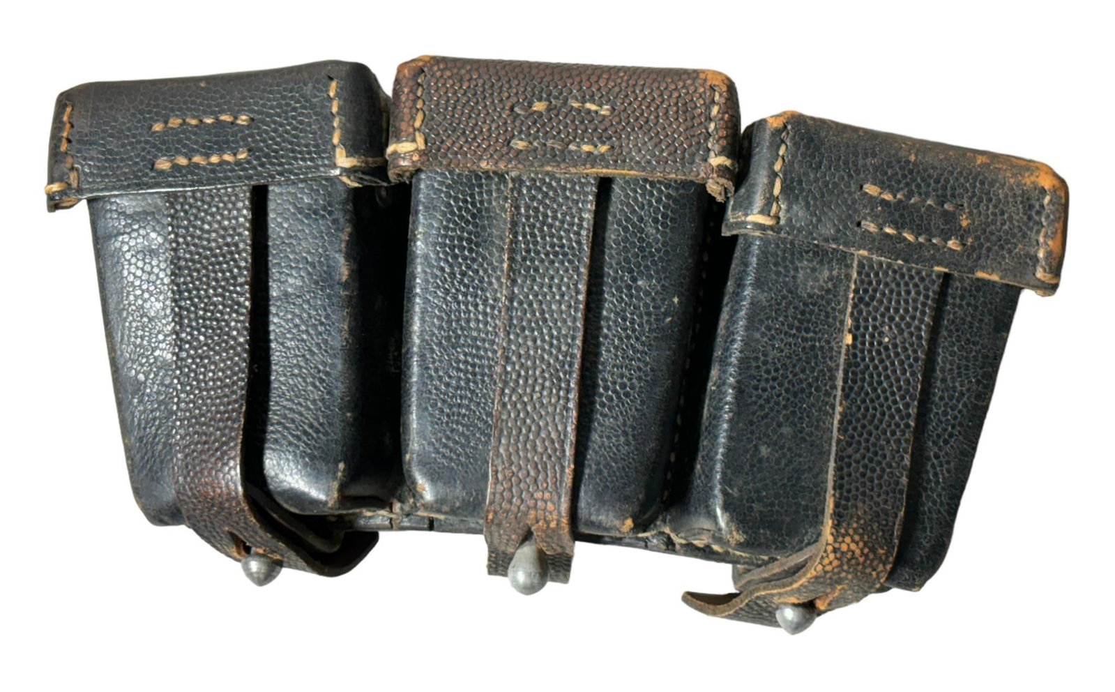 WWII NAZI GERMAN K98 AMMO POUCH VET BRING BACK: World War Two M1911 ammunition pouch as used in WW2 for the K98 Mauser. This ammo pouch, along with four other items in this auction, was brought back by veteran Roger Hubbell of Cleveland, Ohio. The 