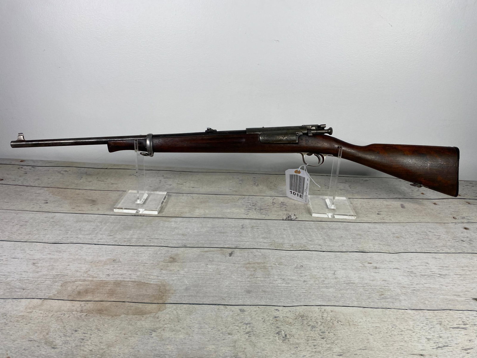 * Springfield Armory Mod. 1898 Krag 30-40 Rifle Sporterized: BRAND: Springfield MODEL: 1898 Krag SERIAL: 363129 CALIBER/GAUGE: 30-40 CONDITION: Bore dirty but good, action good. SIZE: 22" bbl. This firearm is at least 50 years old. If you have a C&R Federal Fir