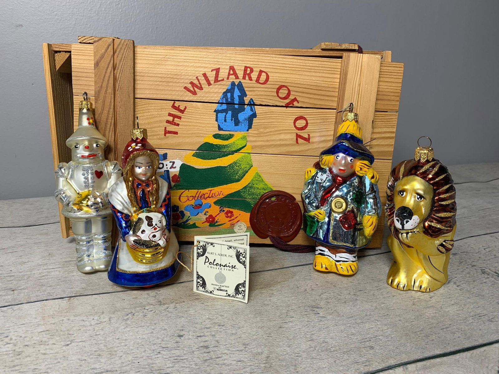 Kurt S. Adler Inc. Wizard of Oz Ornaments: Kurt S. Adler Inc. Polonaise Collection, Hand-Crafted by Komozja Blown Glass the Wizard of Oz Ornaments. No Chips or Cracks. In-house shipping is available. Pickup is Tuesday, June 4th from 1 pm to 7 