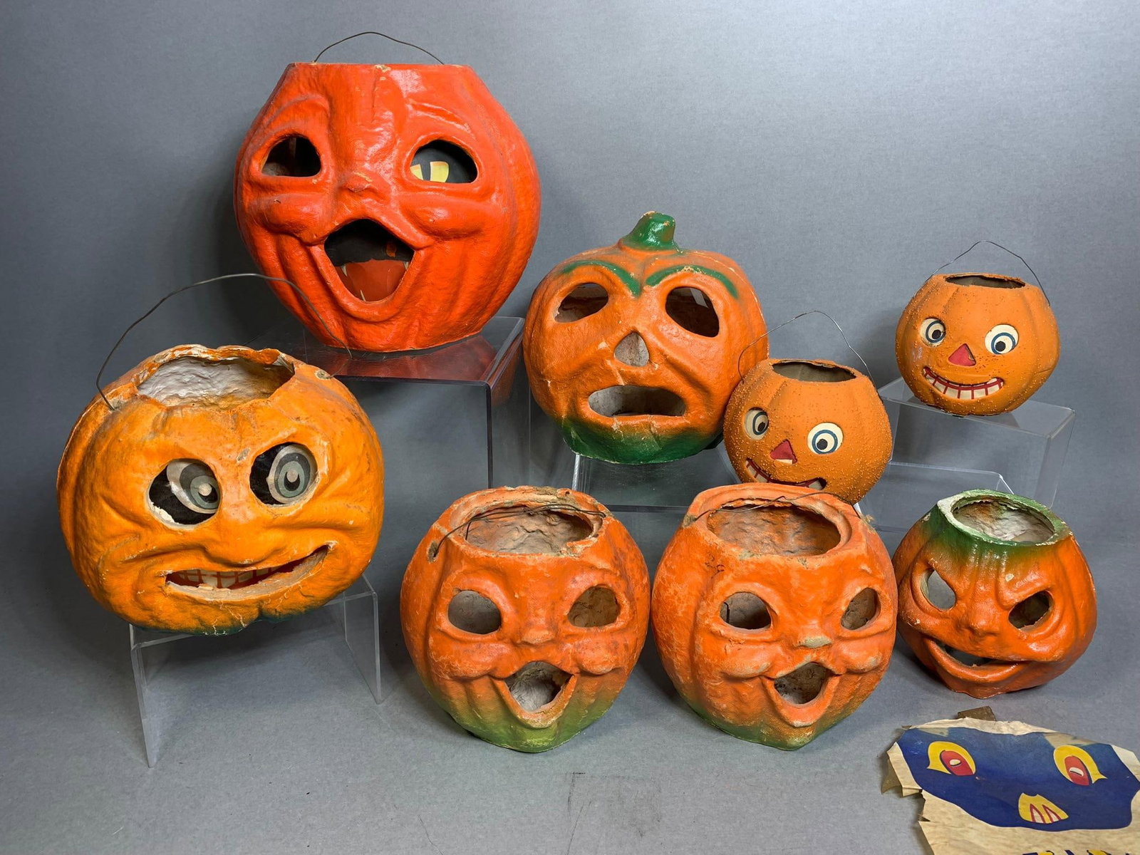 Group of Antique Pulp Jack-O-Lantern Trick or Treat Halloween Containers: LiveAuctioneers only gives us 20 photos per lot. We typically take many more than that. See this sale on Proxibid to see many more. In-house shipping is available. Open pickup is Friday, Nov. 1 from N