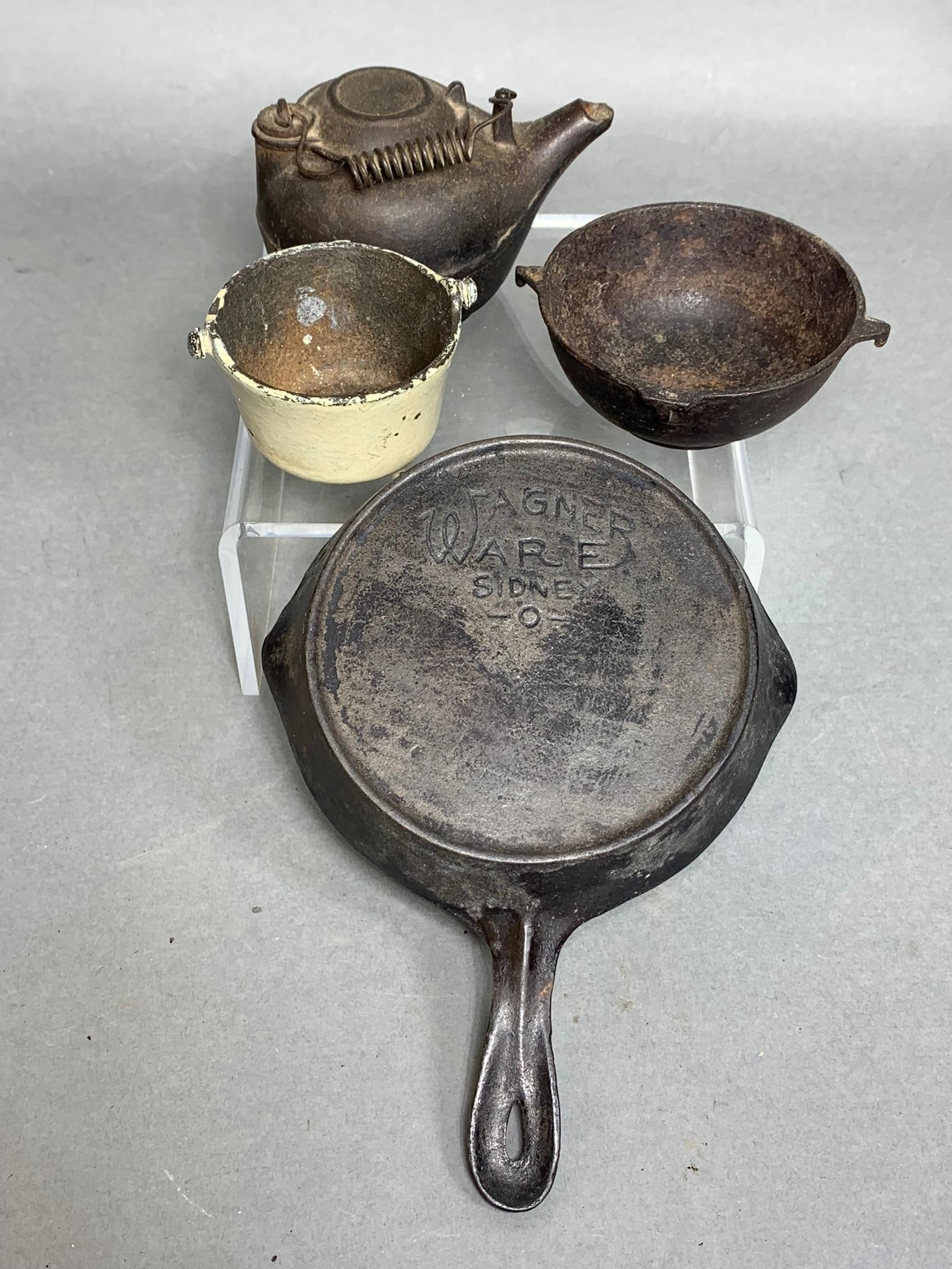 Antique Cast Iron Miniature Wagner Ware Skillet, Tea Kettle, Pot and ERIE Cauldron (1 of 11)
