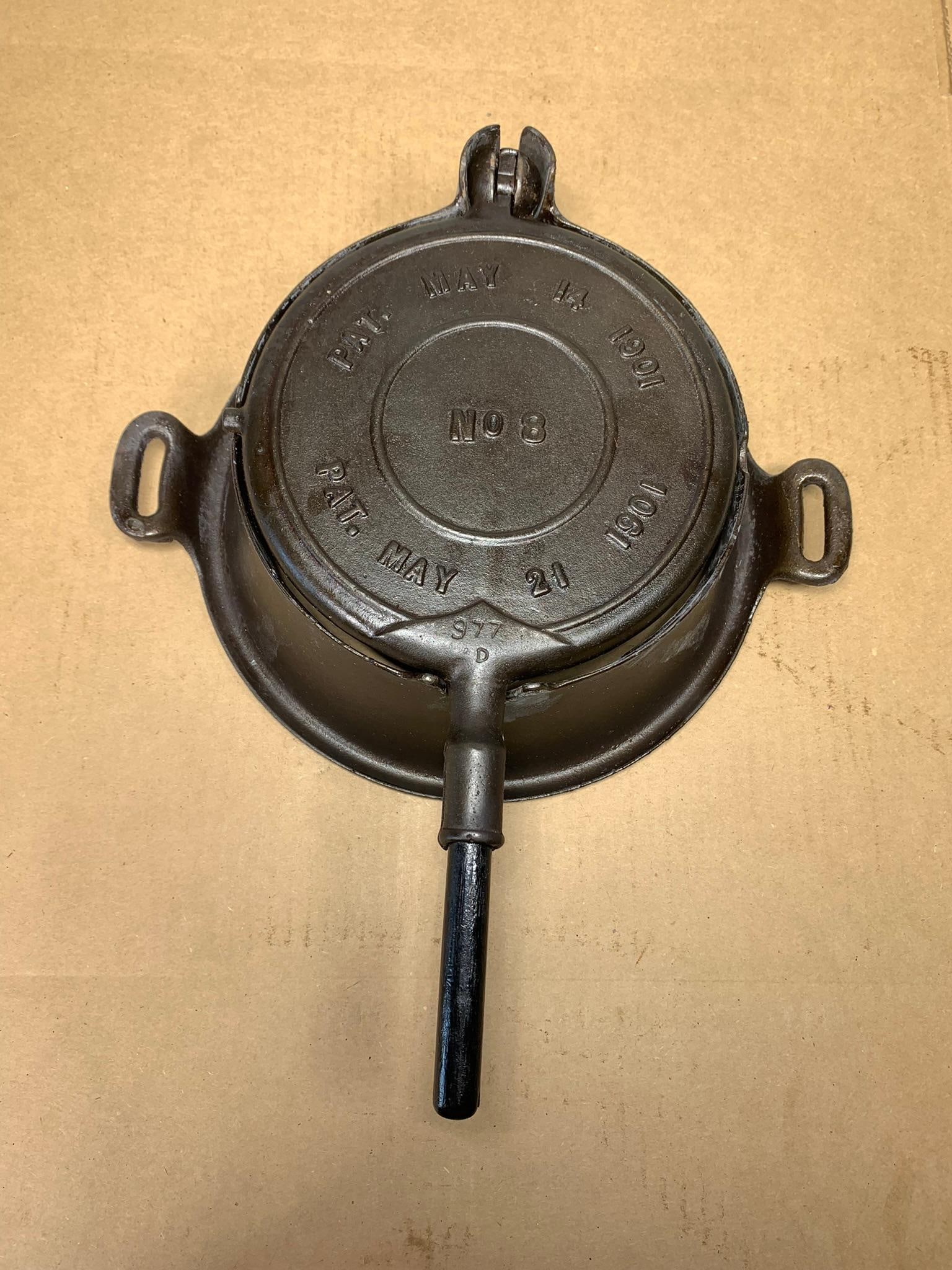 Antique Cast Iron Griswold New American No. 8 Waffle Maker with Tall Flange (1 of 9)