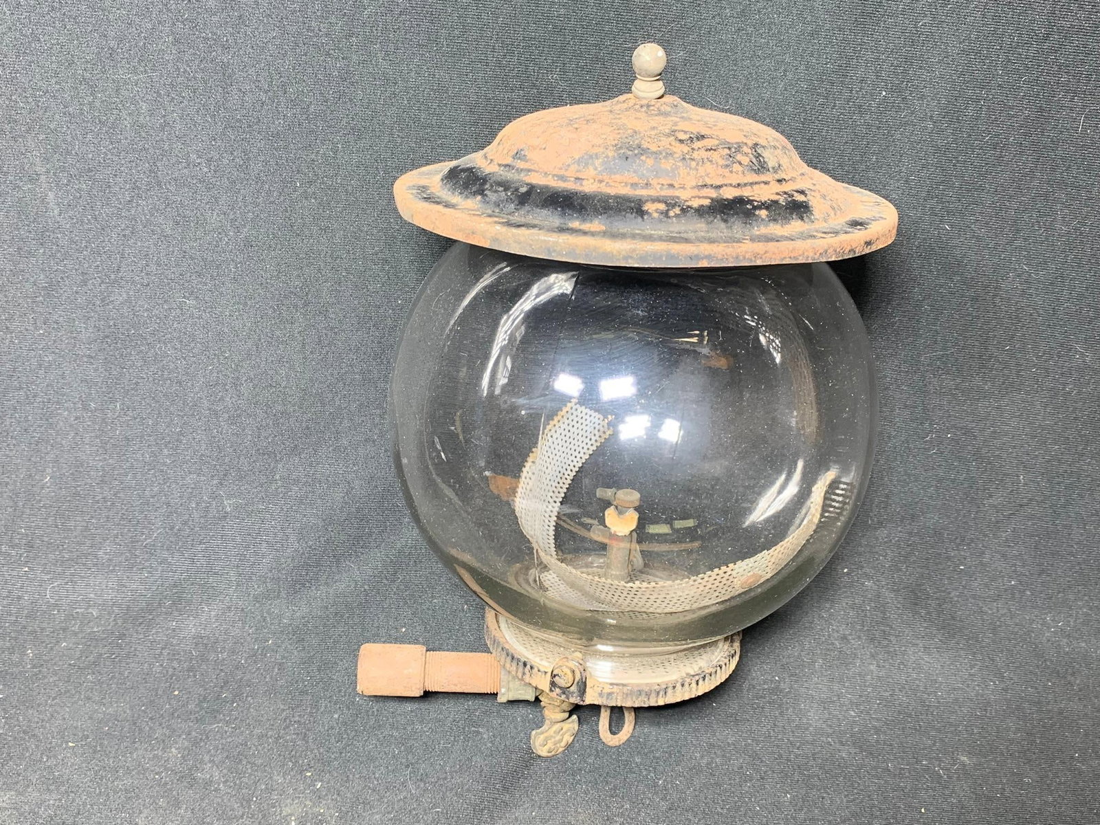 Antique Exterior Gas Globe Sconce Lamp: In-house shipping available. Pickup is Wednesday, April 30 from 1 pm to 7 pm at our offices in Lancaster, OH 43130 or we will provide in-house shipping for this item. We charge a $5/lot fee if you pic
