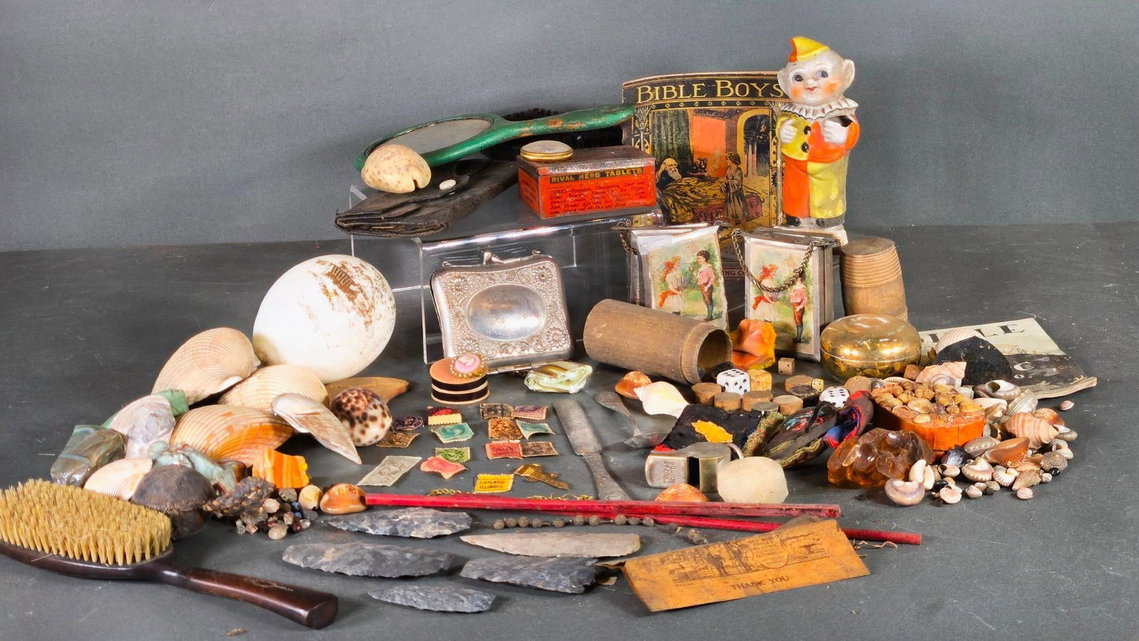 Group lot of Vintage Items: Indian Flint Arrowheads, Card Games, Shell Box and Shells, More: Lotw of Small Items. In-house shipping available. Pickup is Thursday, May 29 from from 1 pm to 7 pm at our gallery in Lancaster, OH 43130 or we will provide in-house shipping for this item. We charge 