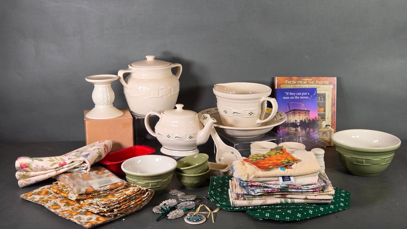 Group Lot of Vintage Longaberger Pottery, Fabrics, Books and More: In-house shipping available. Pickup is Thursday, May 29 from from 1 pm to 7 pm at our gallery in Lancaster, OH 43130 or we will provide in-house shipping for this item. We charge a $5/lot fee if you p