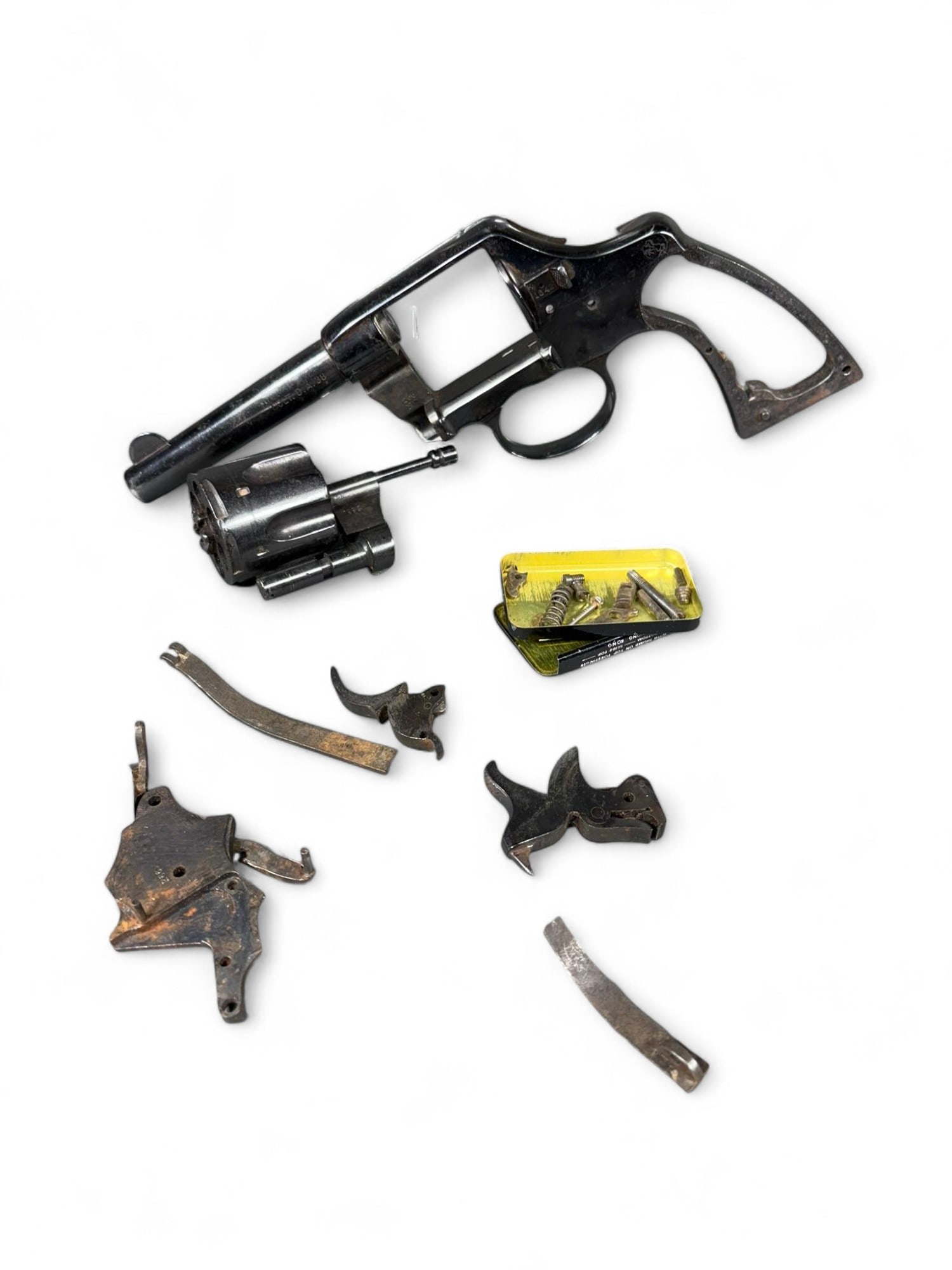 * Colt DA 38 Revolver Circa 1900 In pieces for Repair: MFG/IMPORTER: Colt's Pt Fa Mfg. Co. MODEL: DA38 SERIAL: 147682 CALIBER/GAUGE: 38 CONDITION: In pieces, no grips. SIZE: 4.5" bbl NOTES: 1900 manufacture date. In house shipping is available. This firea
