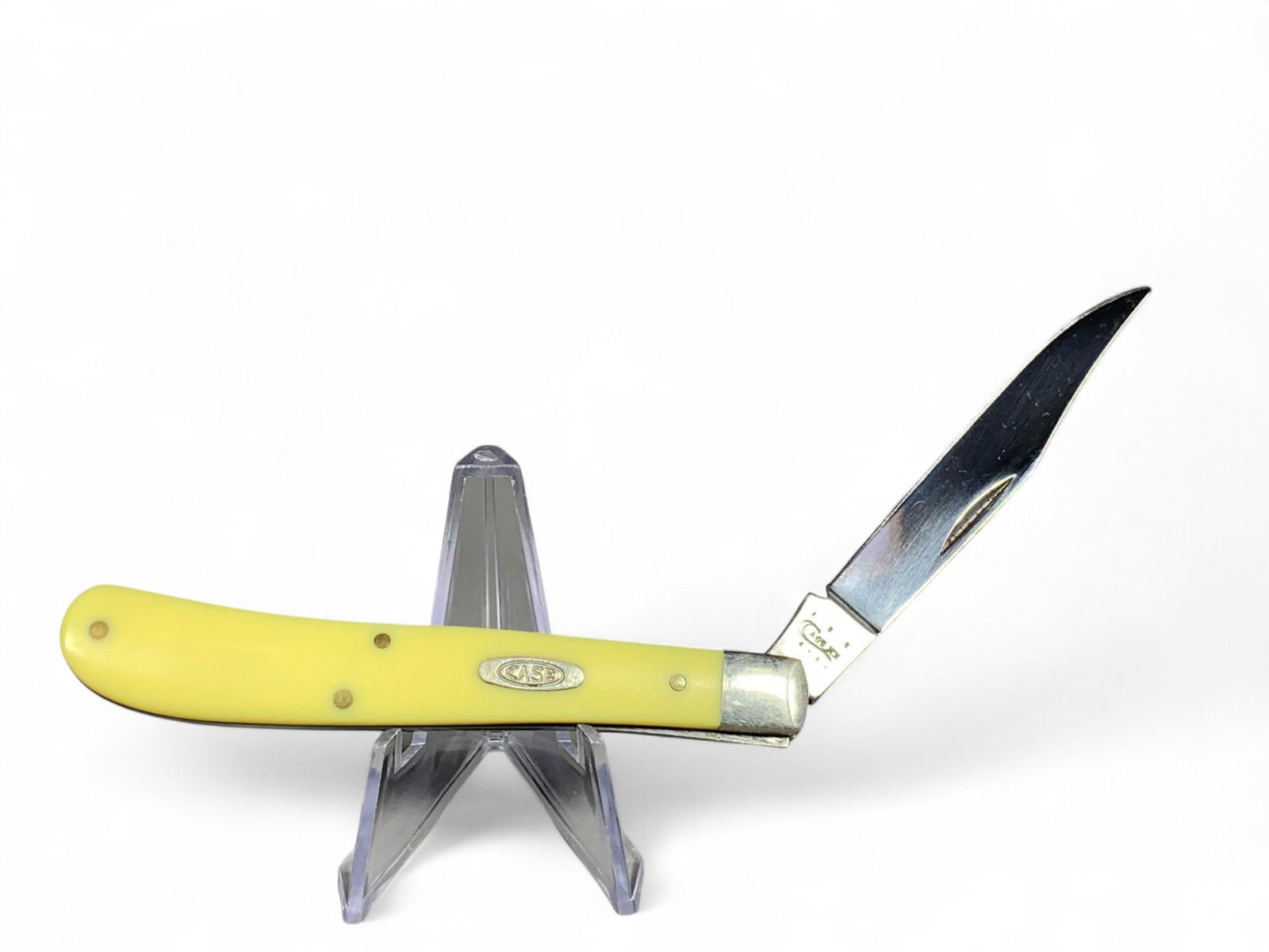 Case XX Folding Pocket Knife 31048 CV: Burns in-house shipping is available. pick up is Tuesday, July 28, from Noon to 7 pm at our gallery in Lancaster, Ohio 43130 or we will provide in-house shipping for this item. We will charge a $5 fee