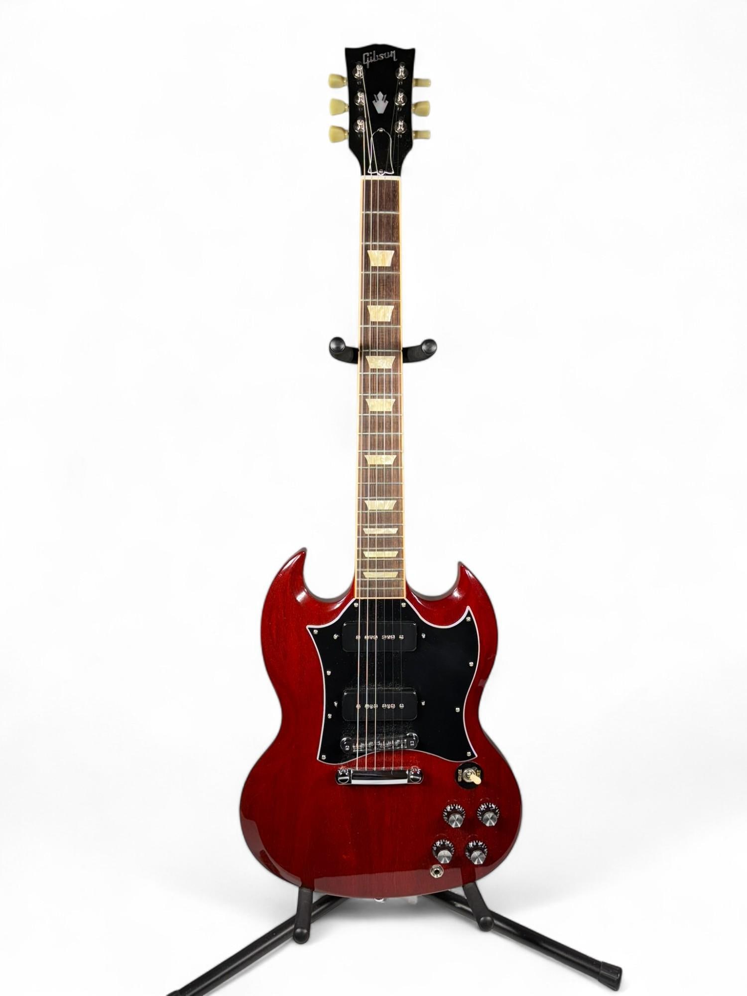 Vintage Gibson SG Standard Electric Guitar with Case: Nice overall. With hard case. Stand not included. Burns in-house shipping is available. pick up is Tuesday, July 28, from Noon to 7 pm at our gallery in Lancaster, Ohio 43130 or we will provide in-hou