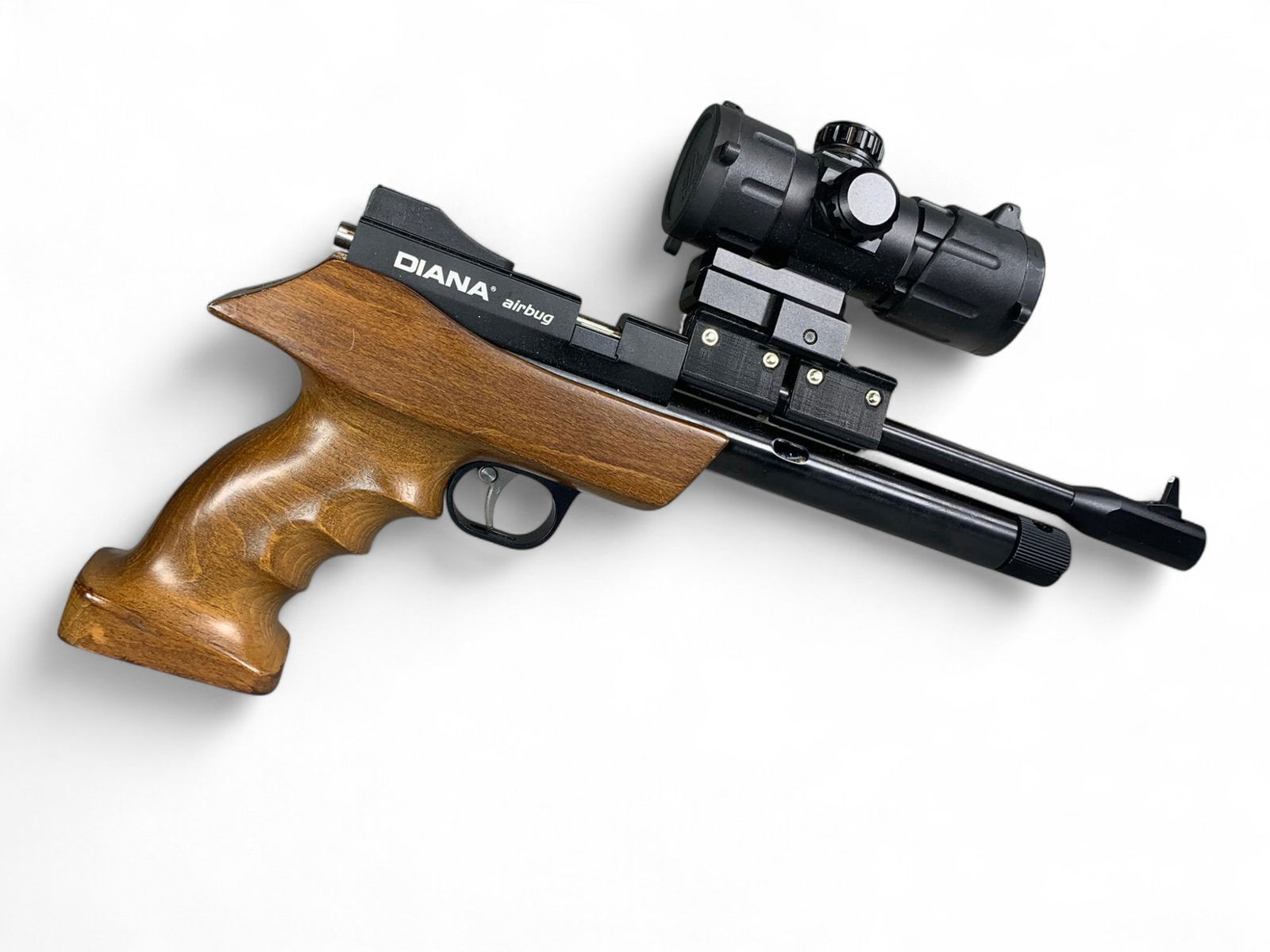 Diana Airbug Air Gun Pistol w/Scope: Burns in-house shipping is available. pick up is Tuesday, July 28, from Noon to 7 pm at our gallery in Lancaster, Ohio 43130 or we will provide in-house shipping for this item. We will charge a $5 fee