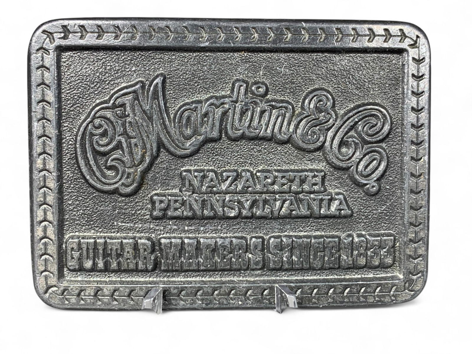 Martin & Co Guitars Vintage Belt Buckle: Burns in-house shipping is available. pick up is Tuesday, July 28, from Noon to 7 pm at our gallery in Lancaster, Ohio 43130 or we will provide in-house shipping for this item. We will charge a $5 fee