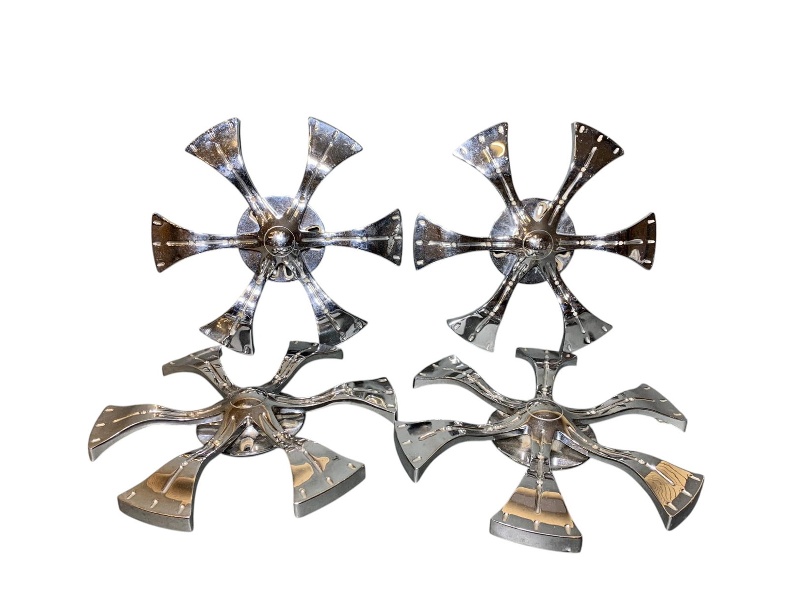 Group Lot of 4 Wheel Spinners: Burns in-house shipping is available. pick up is Tuesday, July 28, from Noon to 7 pm at our gallery in Lancaster, Ohio 43130 or we will provide in-house shipping for this item. We will charge a $5 fee