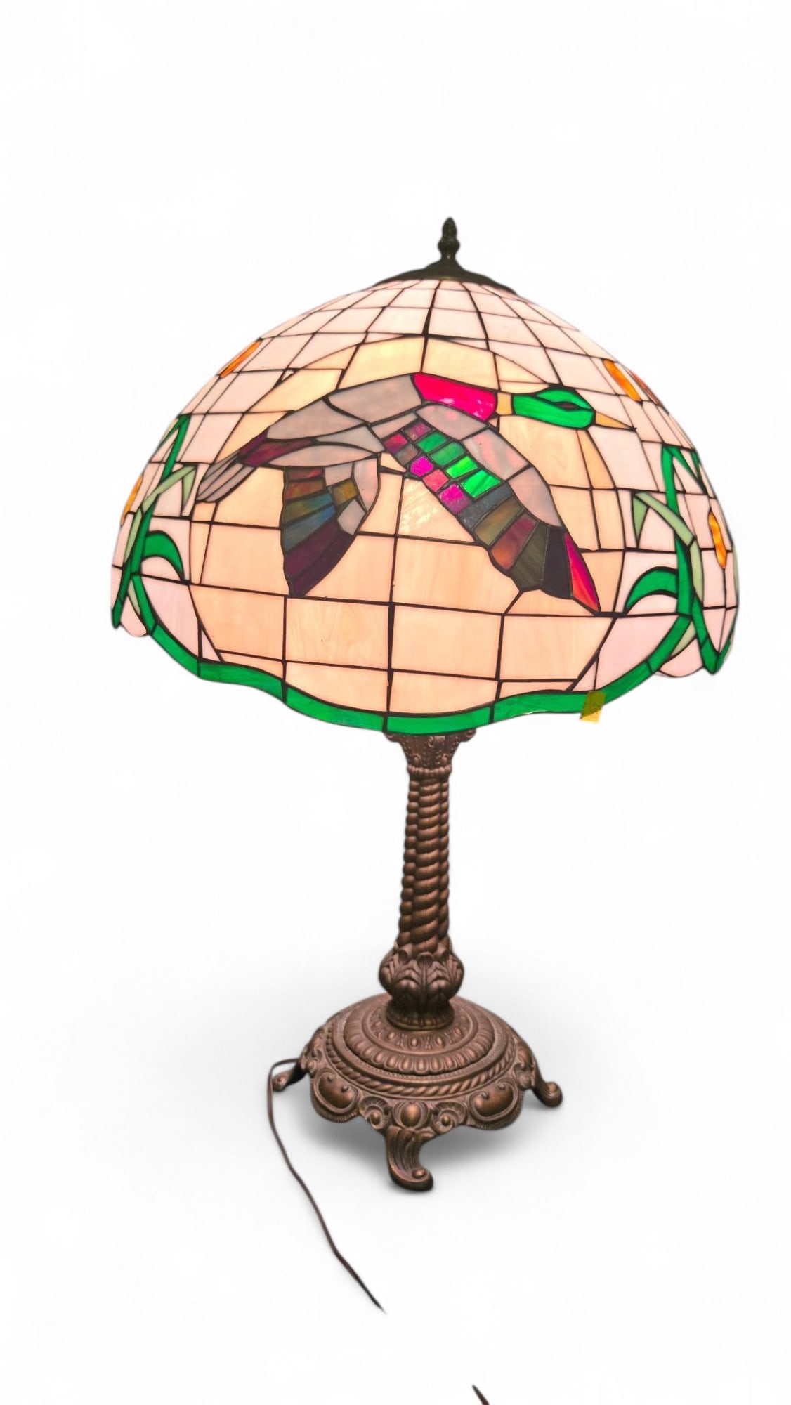 Vintage Mallard Duck Stained Glass Lamp: Some damage to glass. Burns in-house shipping is available. pick up is Tuesday, July 28, from Noon to 7 pm at our gallery in Lancaster, Ohio 43130 or we will provide in-house shipping for this item. W