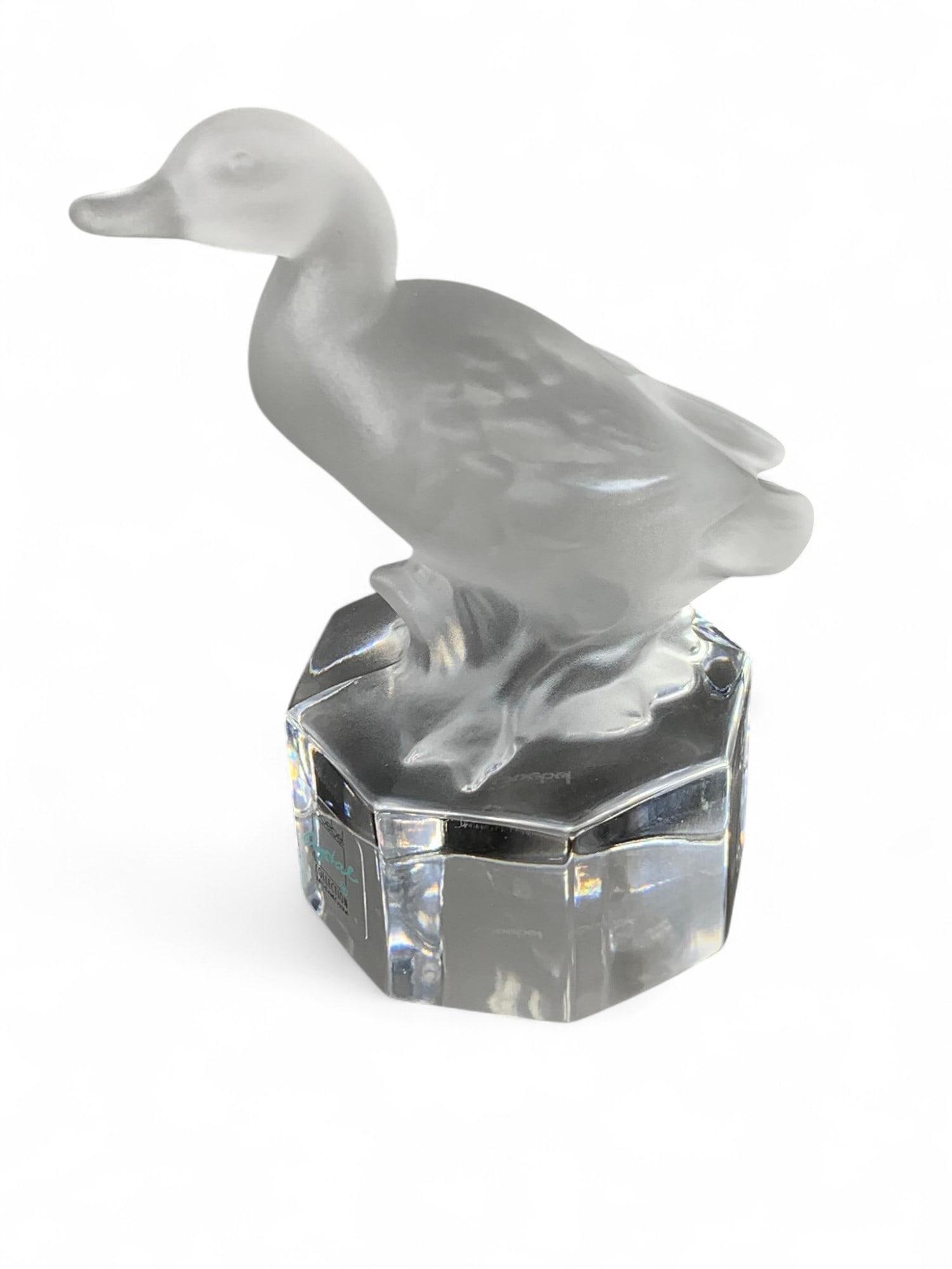 Vintage Goebel Crystal Art Glass Duck: No chips or cracks. Burns in-house shipping is available. pick up is Friday, August 29, from Noon to 7 pm at our gallery in Lancaster, Ohio 43130 or we will provide in-house shipping for this item. We