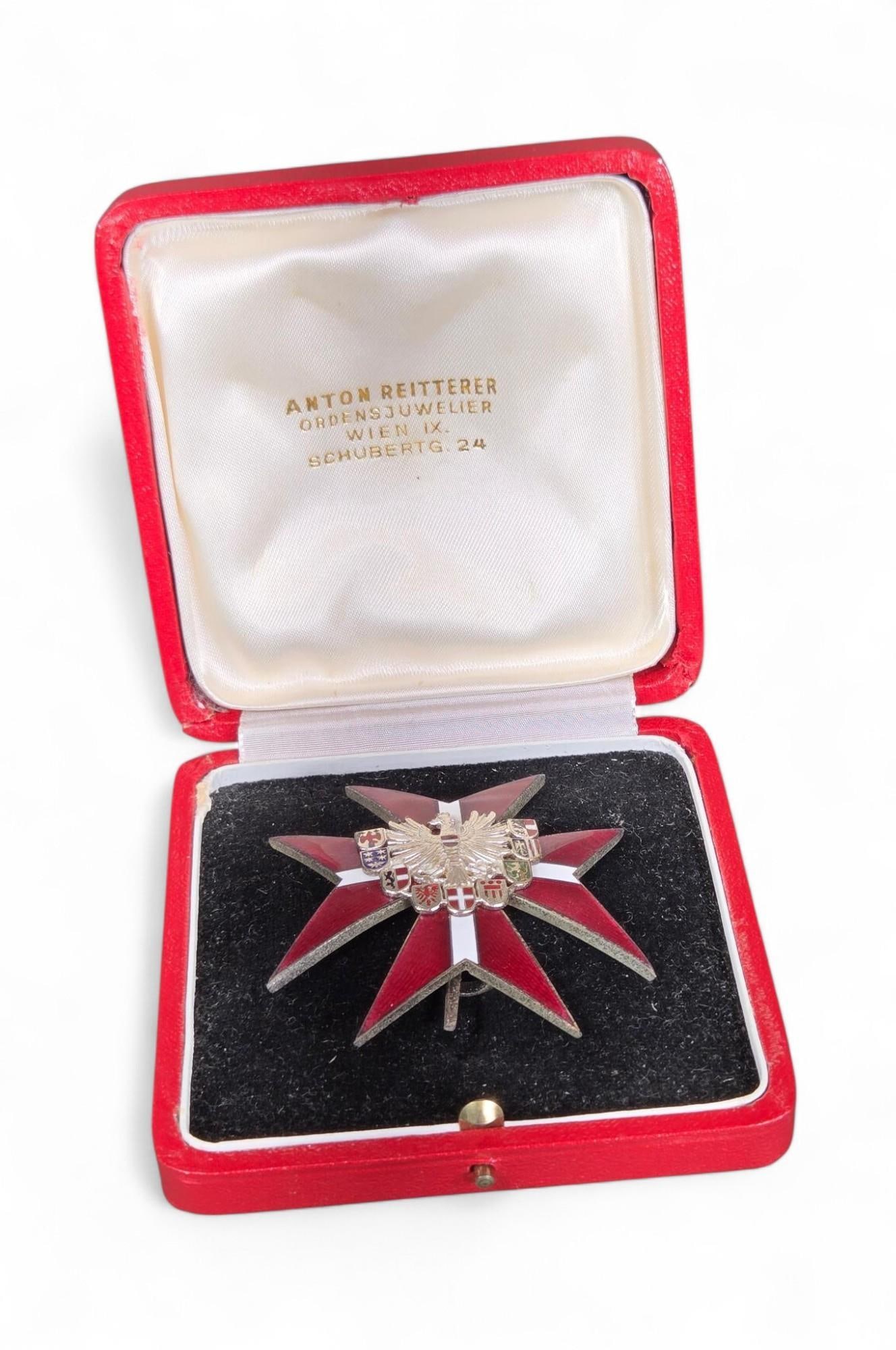 Antique Finely Made Enamel Medal in Case Decoration for Honour Austria: Burns in-house shipping is available. pick up is Wednesday, Oct. 1, from Noon to 7 pm at our gallery in Lancaster, Ohio 43130 or we will provide in-house shipping for this item. We will charge a $5 fe