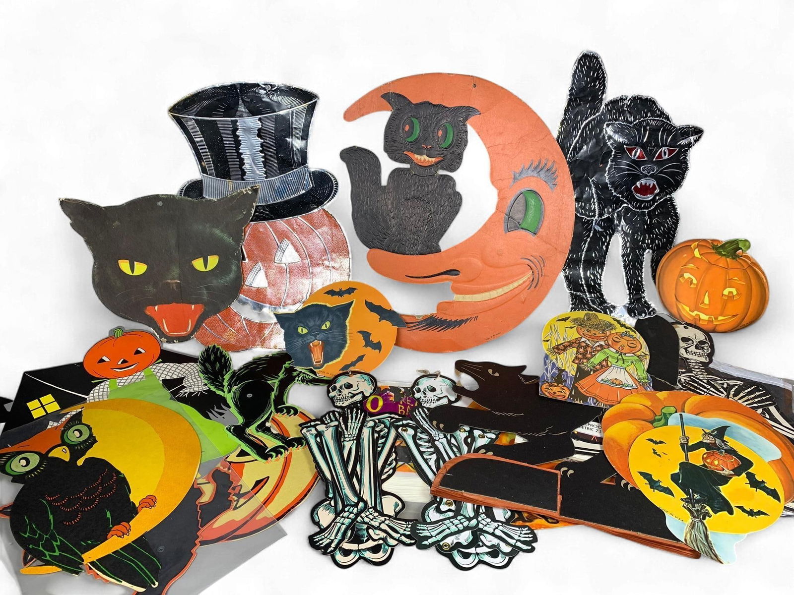 A Collection of Vintage H.E. Luhrs and Beistle Halloween Die-Cut Decorations, Mid-20th Century (1 of 20)