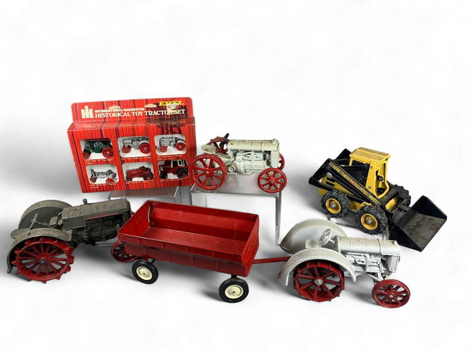 New Holland 6640 Farm Tractor With Cab