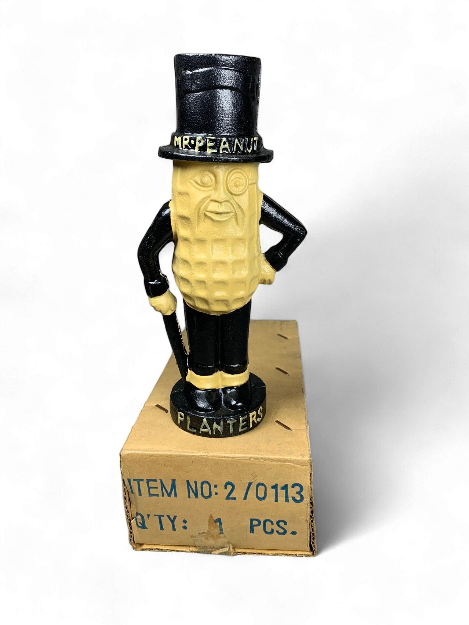 Later Production Planters Mr. Peanut Cast Iron Figural Coin Bank (1 of 5)