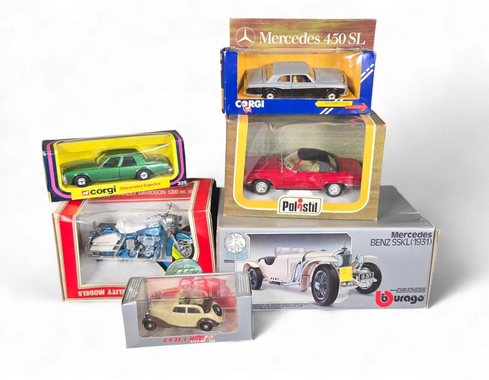 A Collection of Vintage diecast Model Vehicles, including a Corgi Toys No. 273 Rolls Royce Silver Sh (1 of 16)