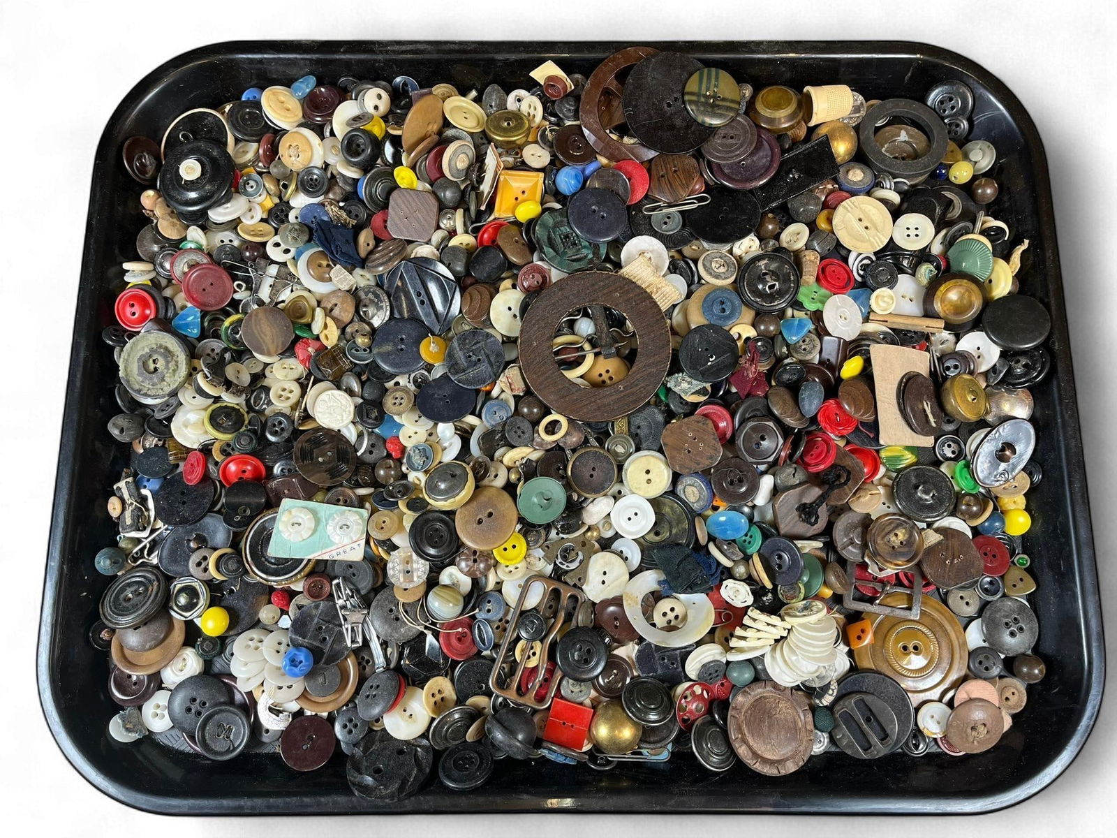 A Large Collection of Vintage and Antique Buttons, including Bakelite, Mother-of-Pearl, Metal, Wood, (1 of 11)