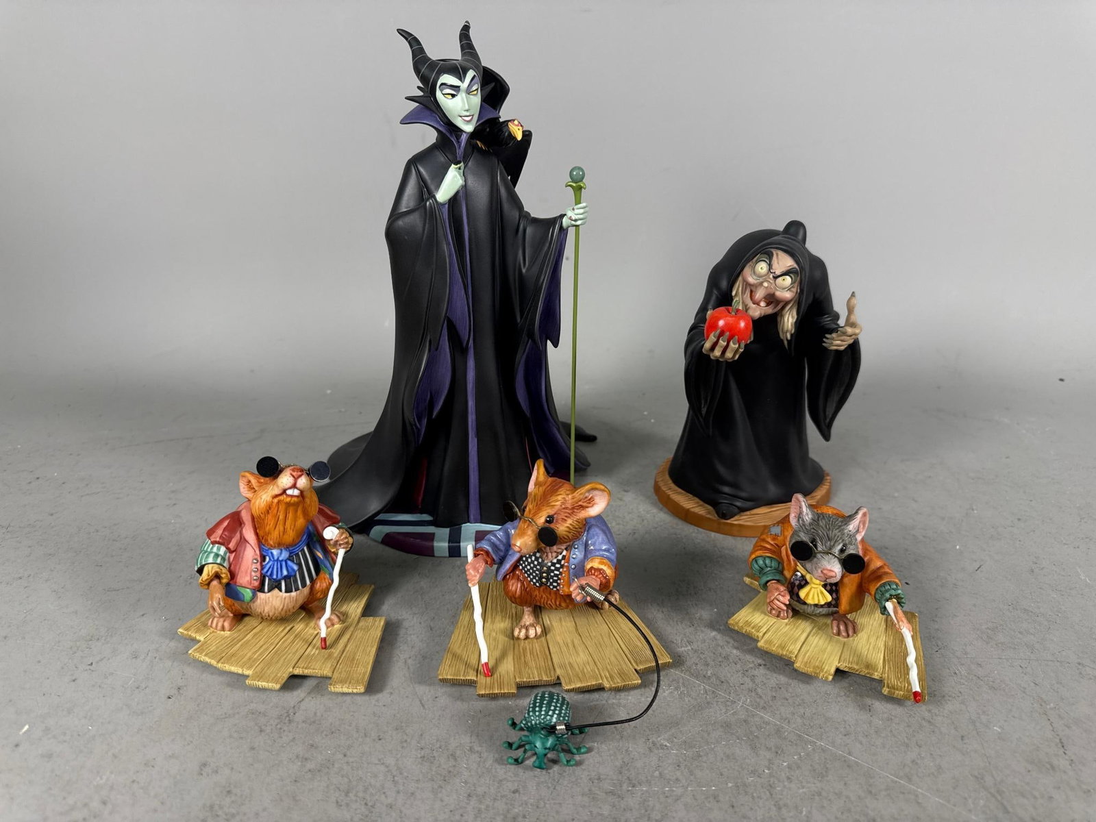 A Collection of WDCC Disney Sleeping Beauty's Maleficent 'Evil Enchantress' and Other Walt Disney (1 of 20)