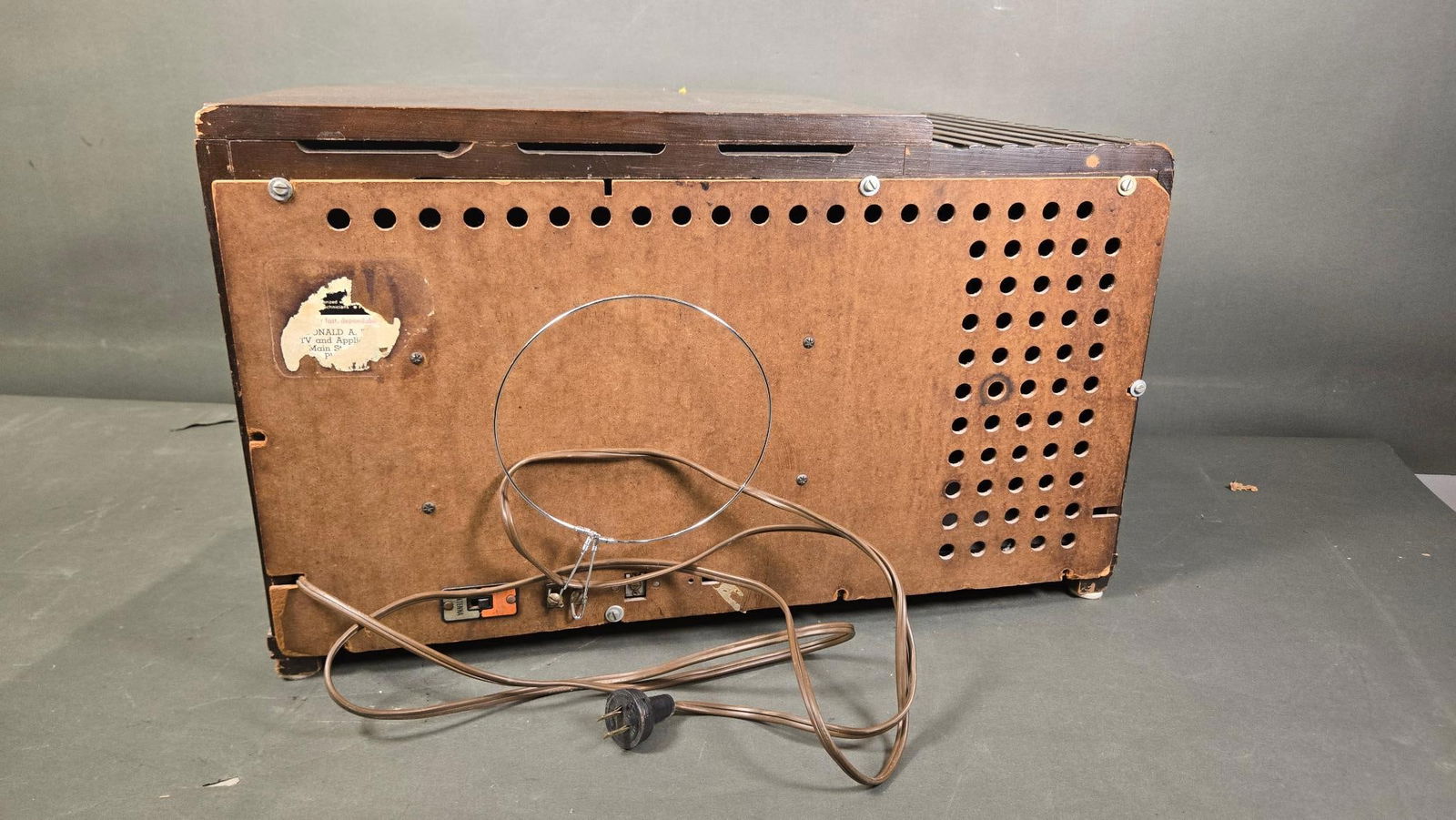 Zenith 12-S-445 Shutterdial Tabletop Radio - 6