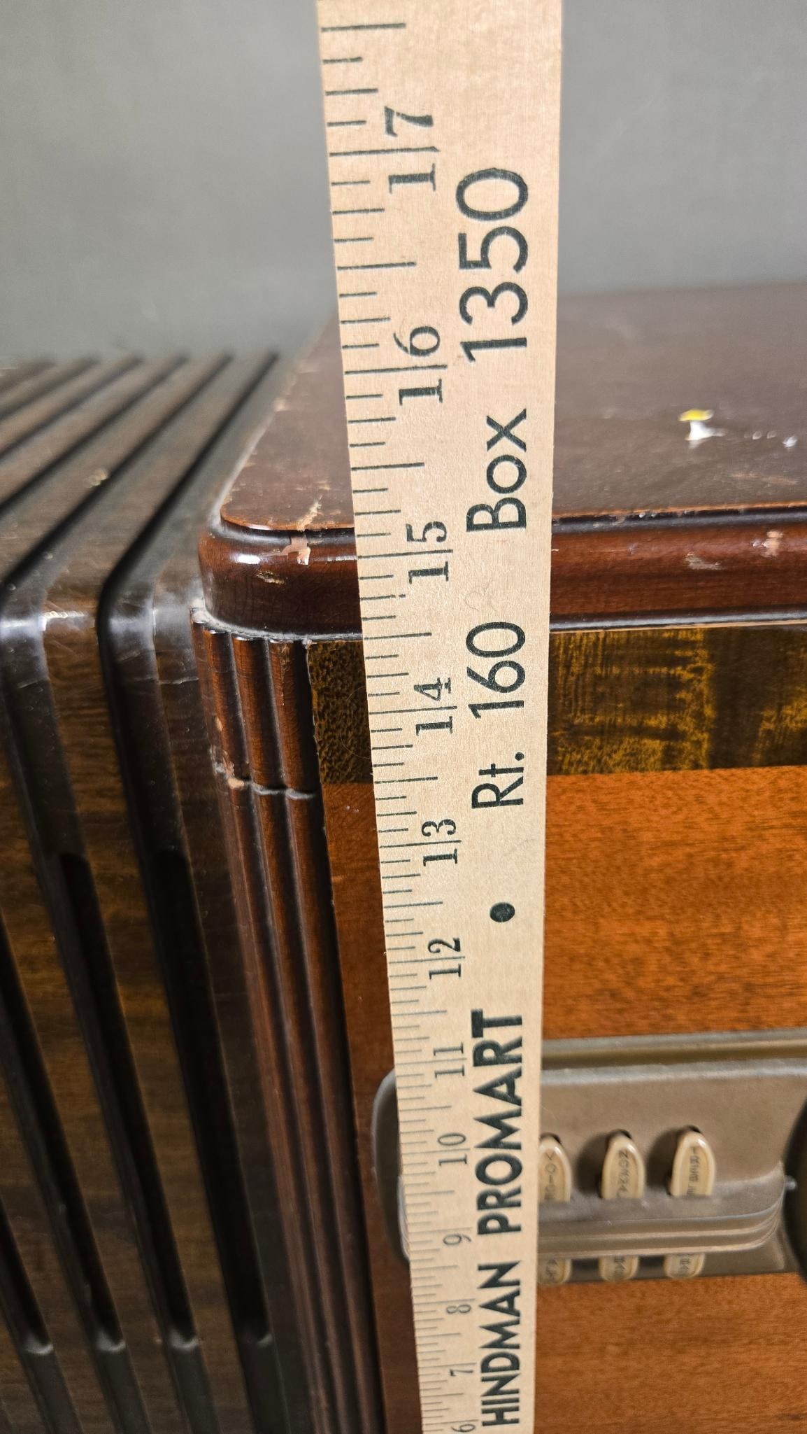 Zenith 12-S-445 Shutterdial Tabletop Radio - 9