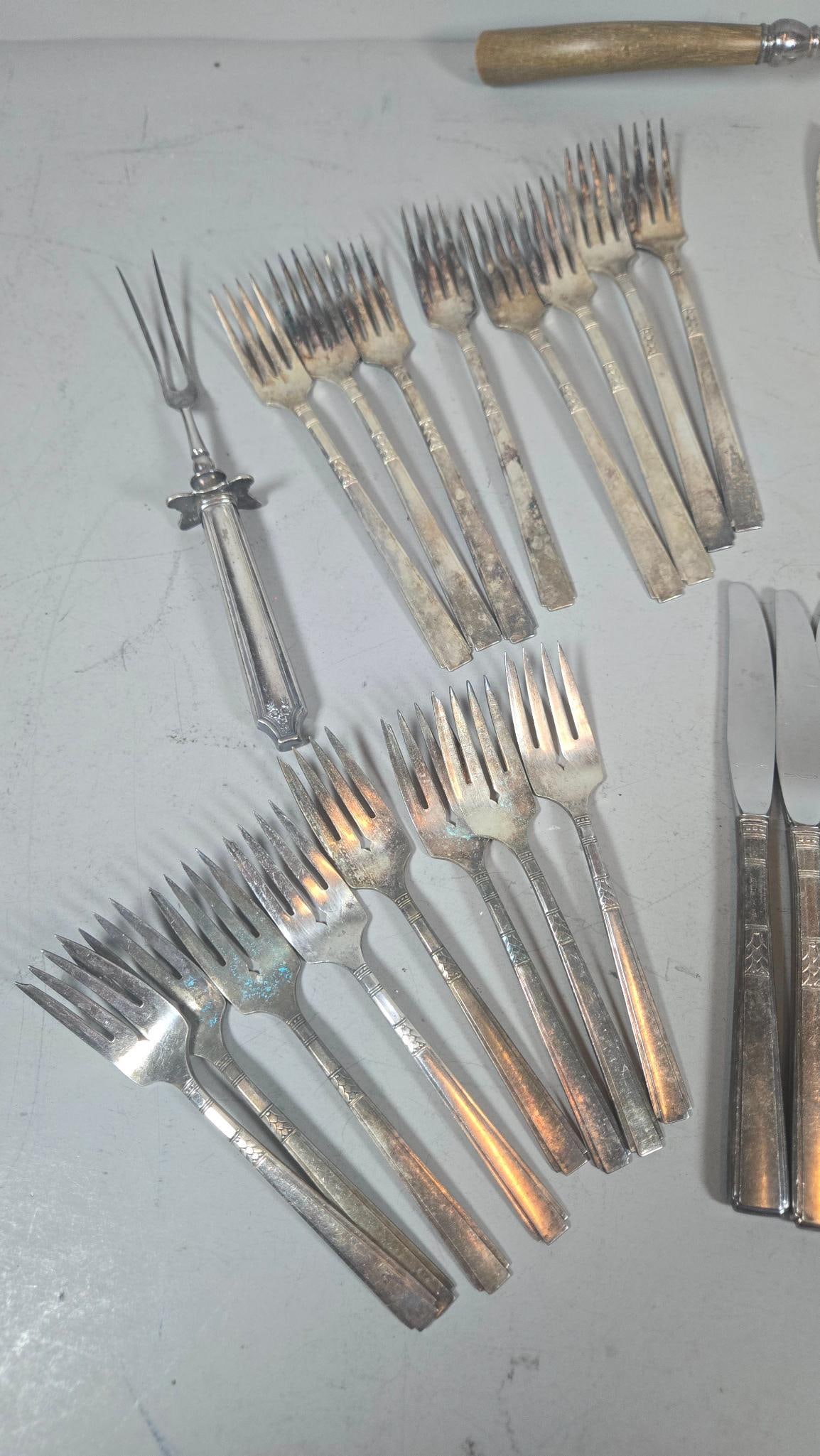 1881 Rogers Oneida Ltd Silverplate Flatware - 6