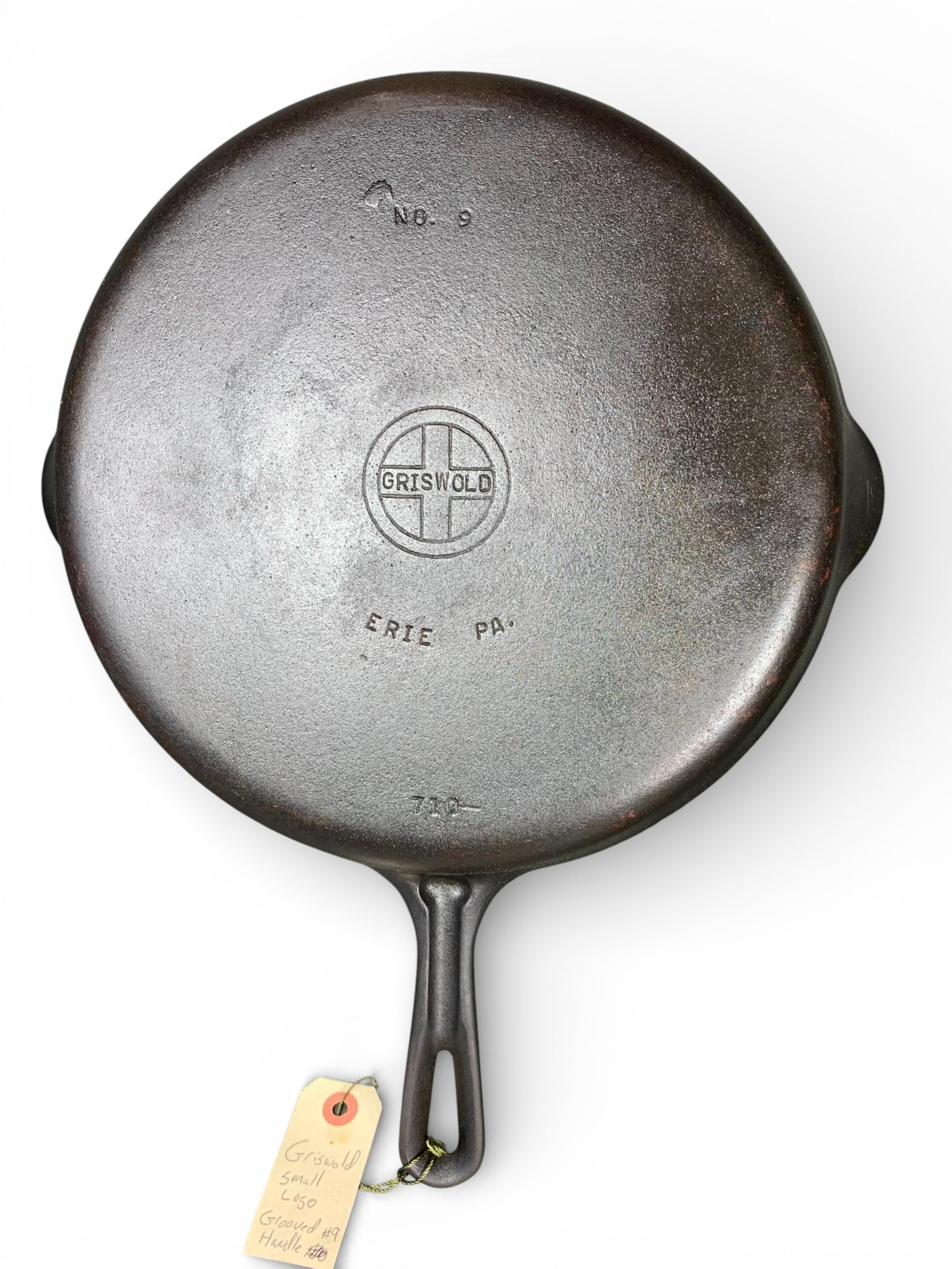 Griswold No. 9 Small Logo Cast Iron Skillet Grooved Handle (1 of 9)