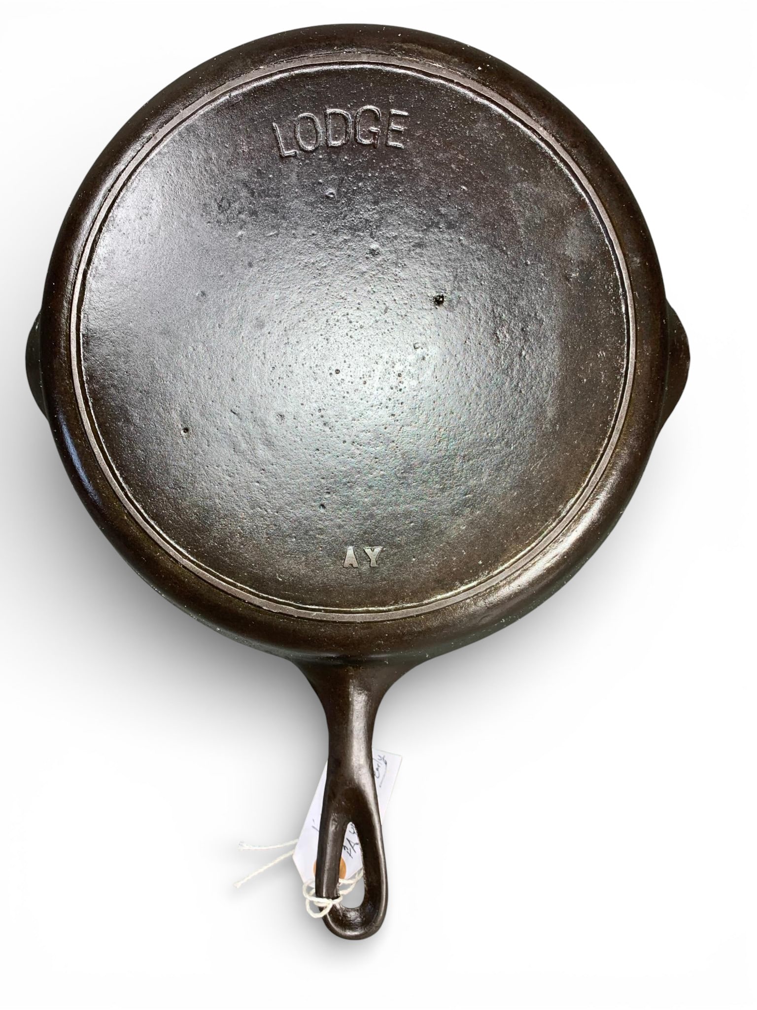 Vintage Lodge Cast Iron Skillet #8 with Heat Ring and AY Mark (1 of 11)