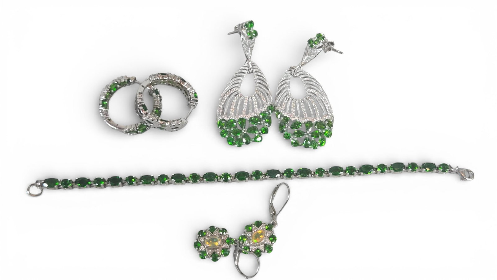 Sterling Silver Jewelry Lot with Green stones 39 grams (1 of 8)