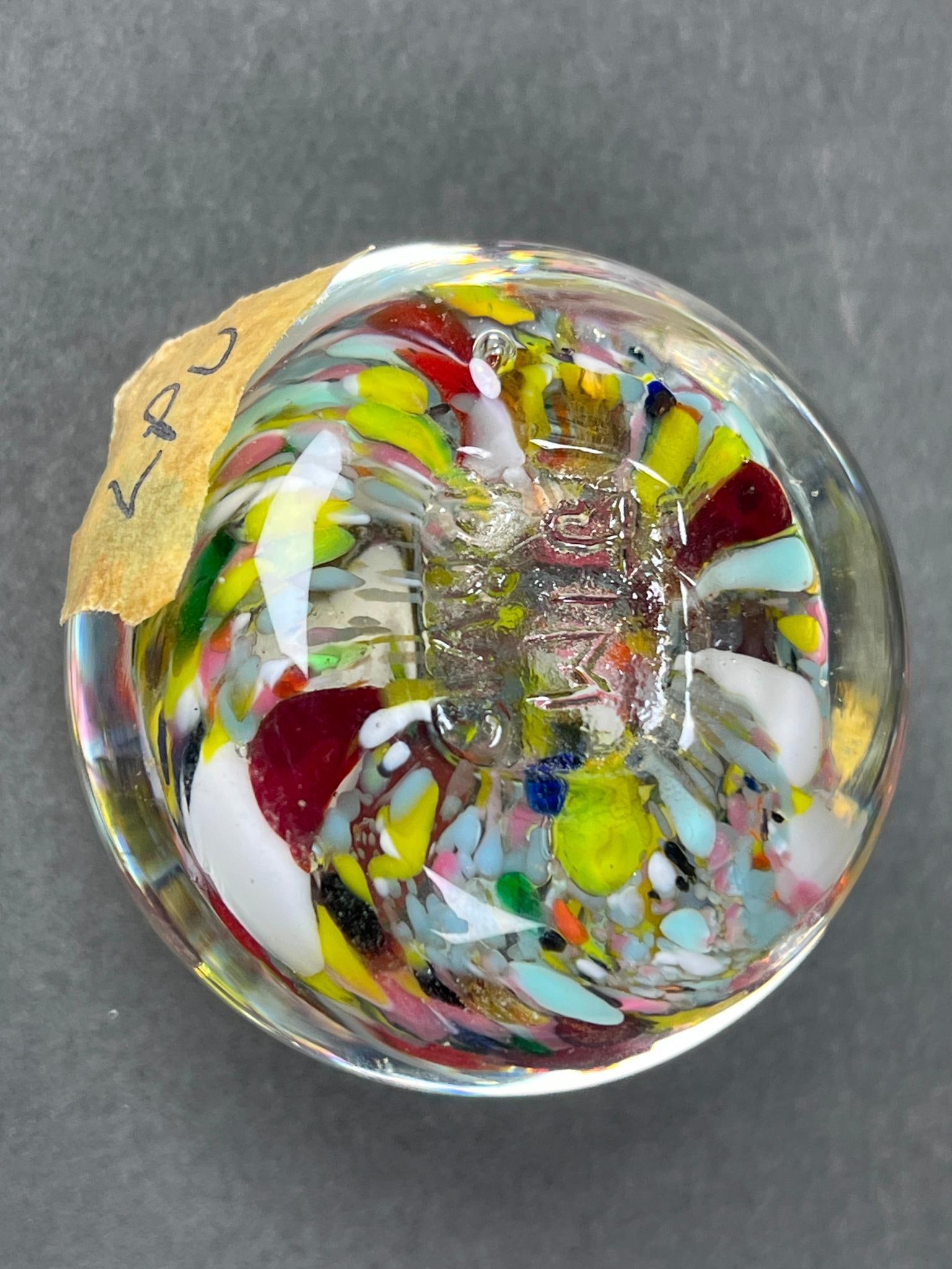 A group of St. Clair Studio Art Glass Paperweights and Figurines, Signed Jim Davis and Jim Hopper - 18