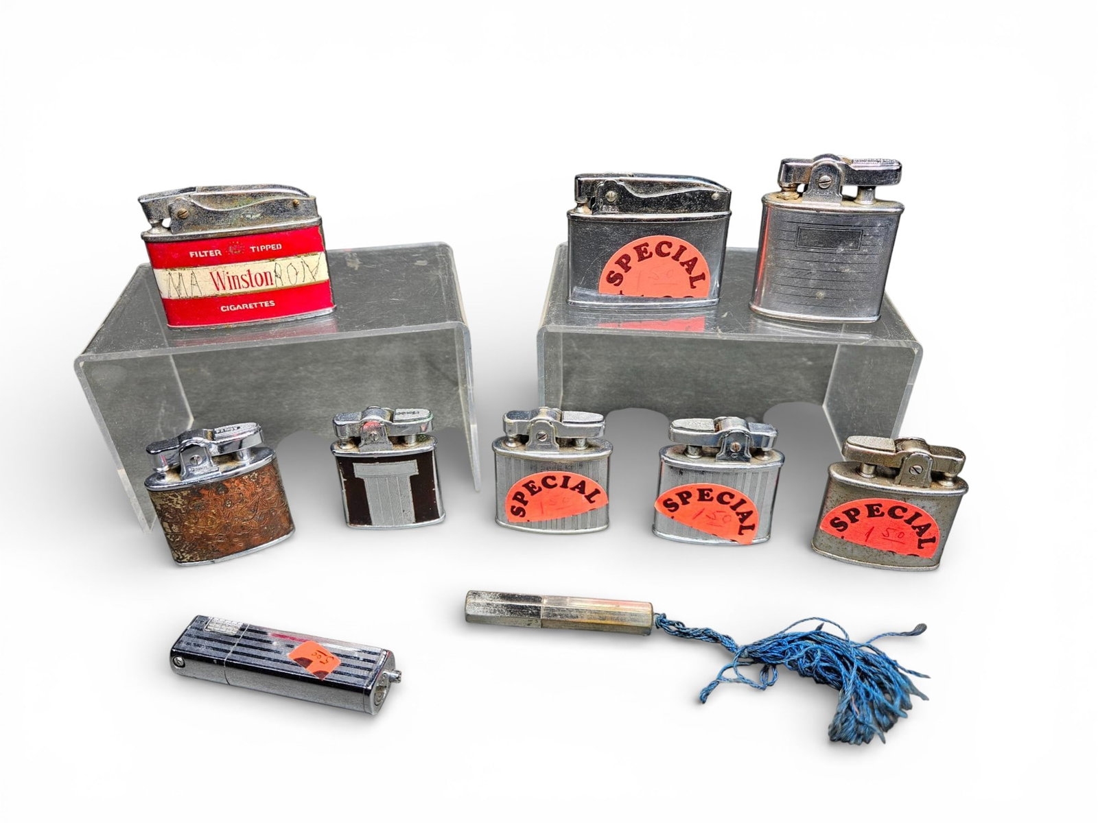 Vintage Mid-Century Pocket Lighters and Accessories (1 of 16)