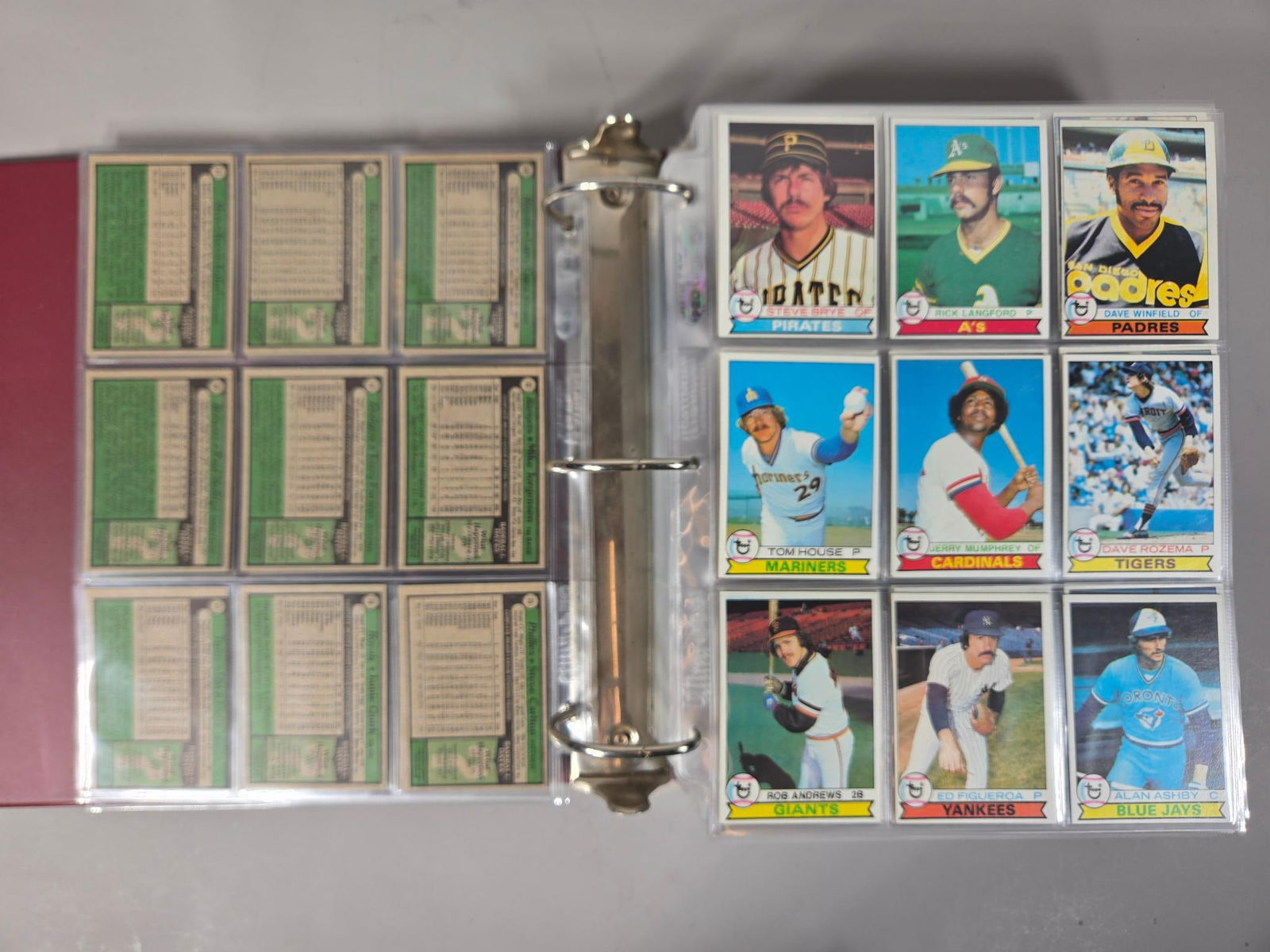 A Collection of 1979 Topps Baseball Cards - 7