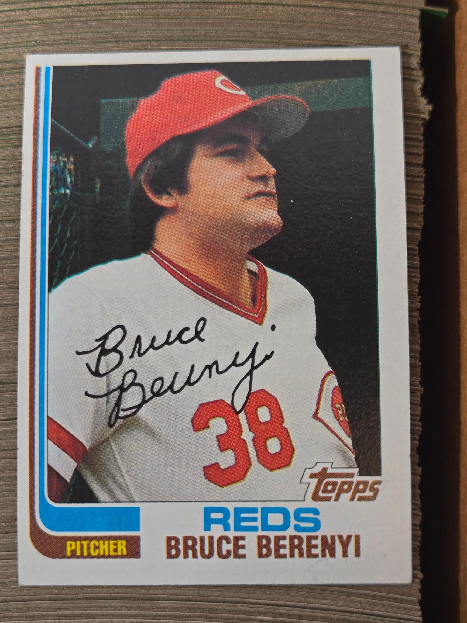 1982 Topps Baseball Card Set - 10