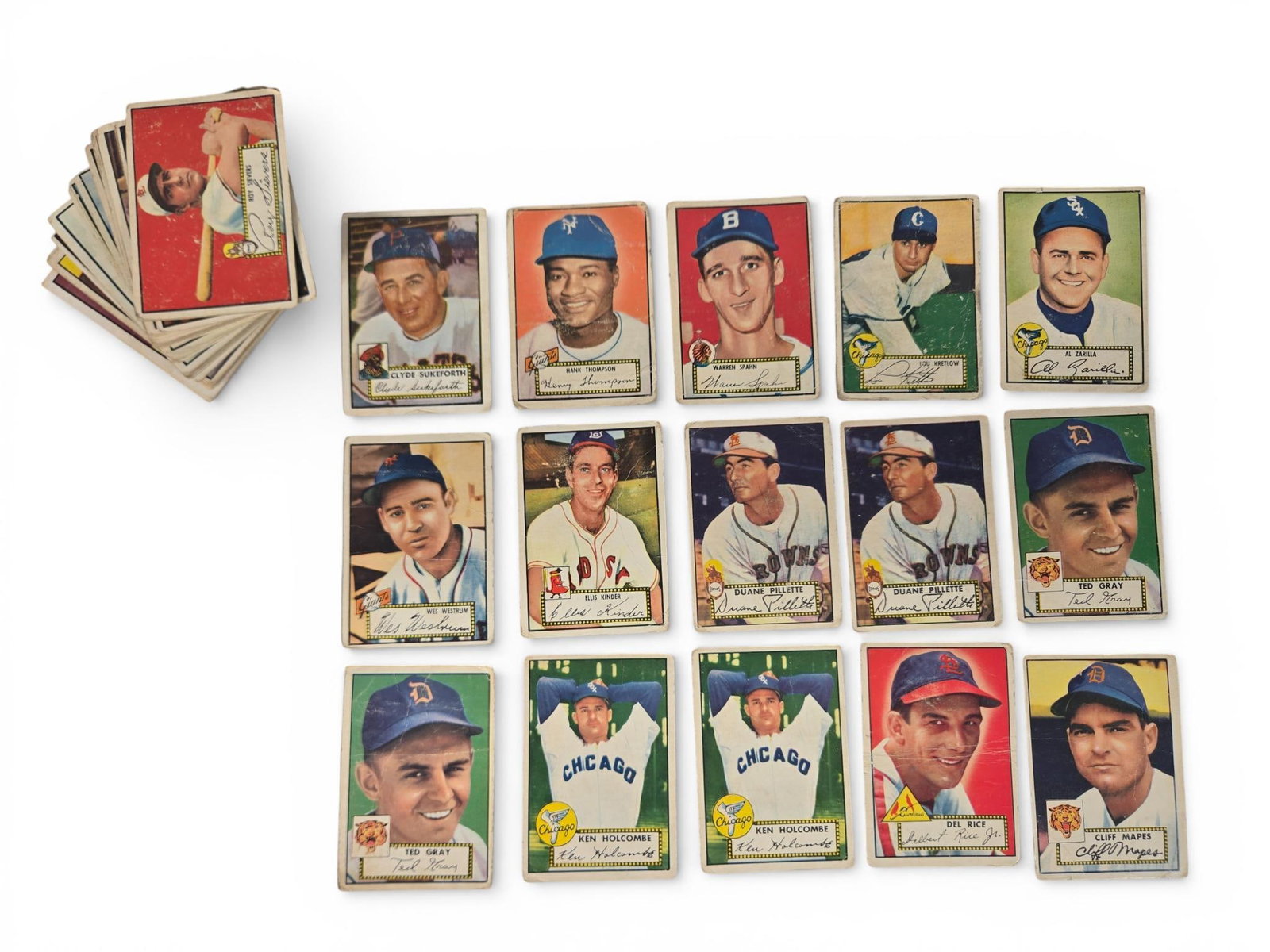 60-1952 Topps Baseball w/ HOFers: Poor-VG. Burns in-house shipping is available. Pick up is Saturday, Feb. 28 from 10 am to 4 pm at our gallery in Lancaster, Ohio 43130 or we will provide in-house shipping for this item. We will