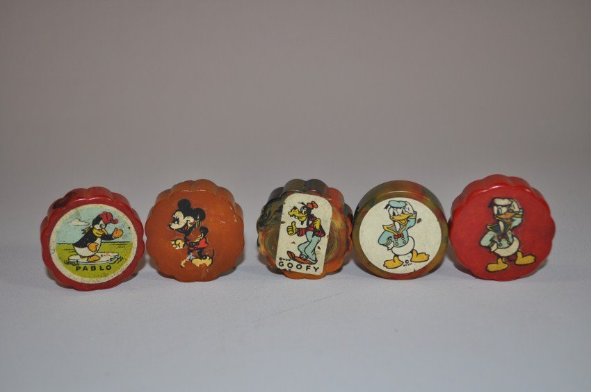 5 Rare Bakelite Disney, Cartoon Etc. Pencil Sharpeners: Includes Mickey Mouse. A great lot. Each is a little over an inch wide. Shipping 8.