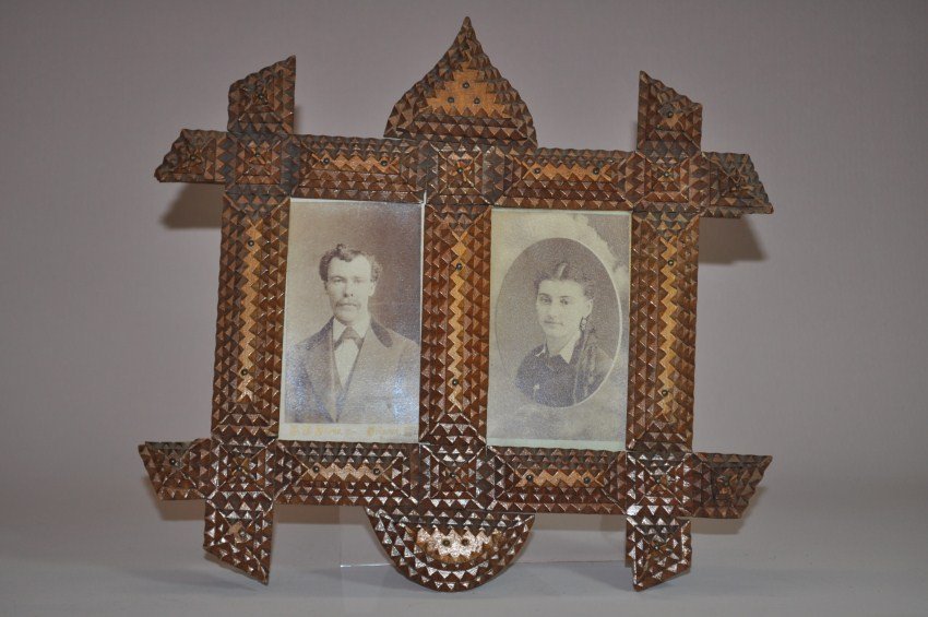 Tramp art folk art double picture CDV frame.: 10” x 9.5” Shippng 15.