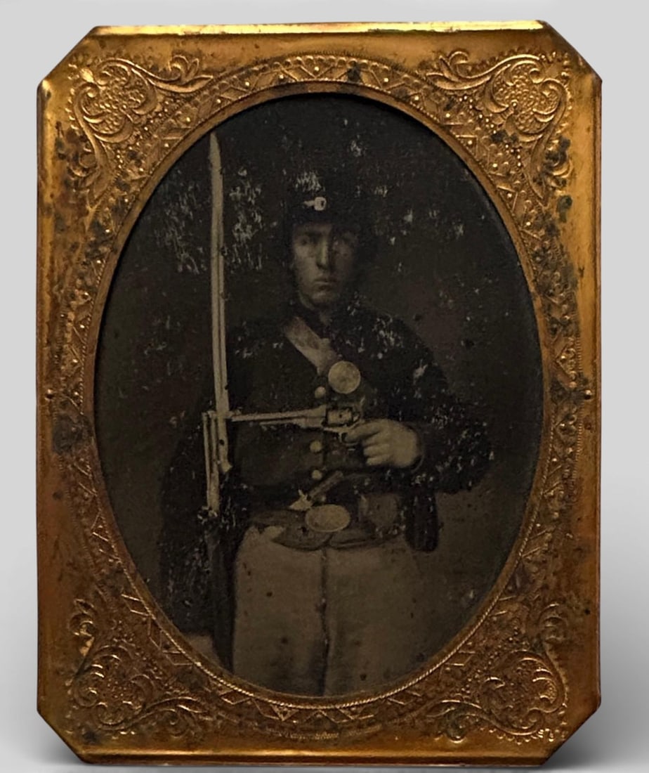 Civil War Tintype Triple Armed New York Volunteer Infantry Soldier Wearing SNY Belt Plate (1 of 4)