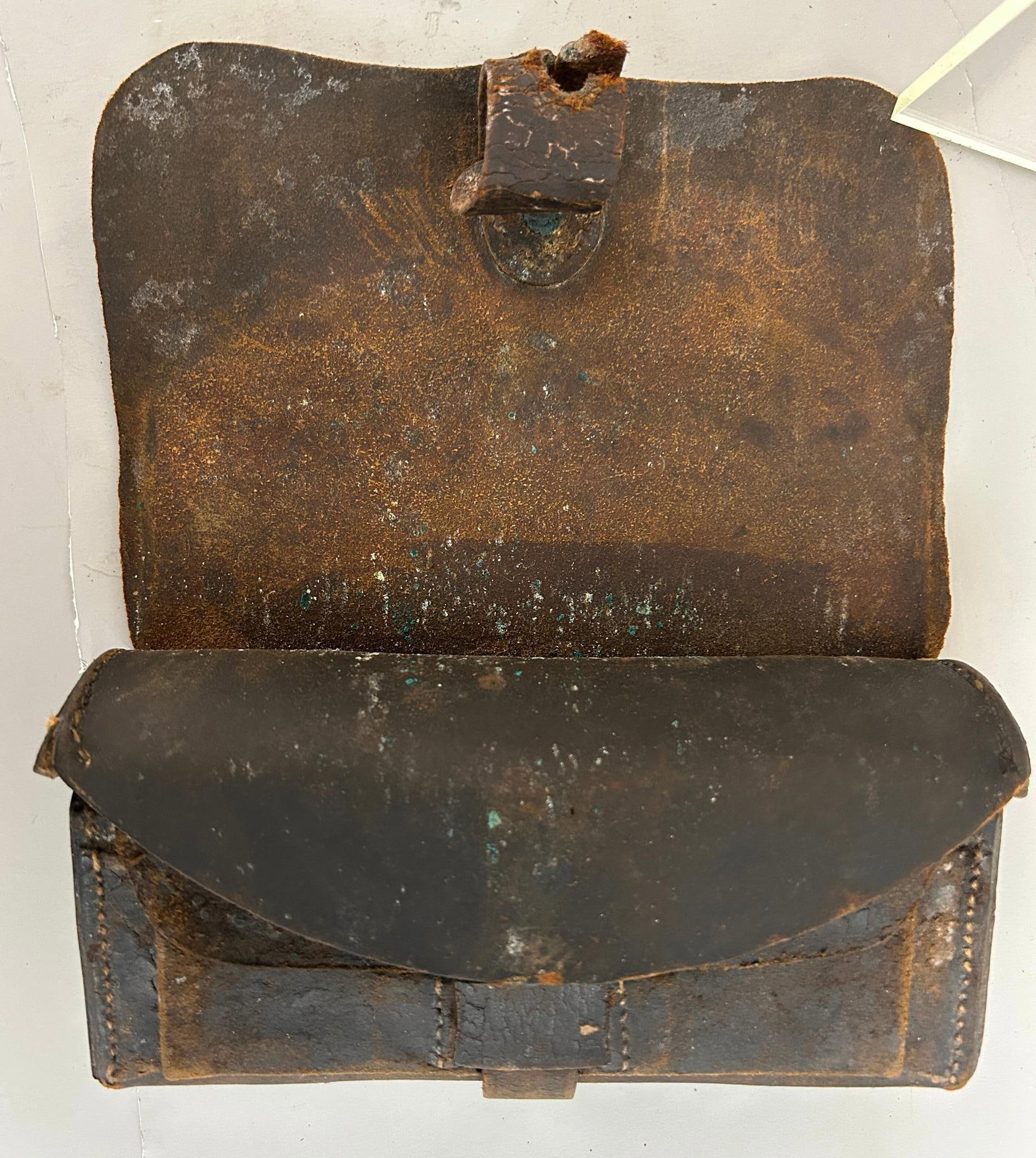 Civil War Cavalry Catridge Box with 20 Original Carbine Cartridges. - 13