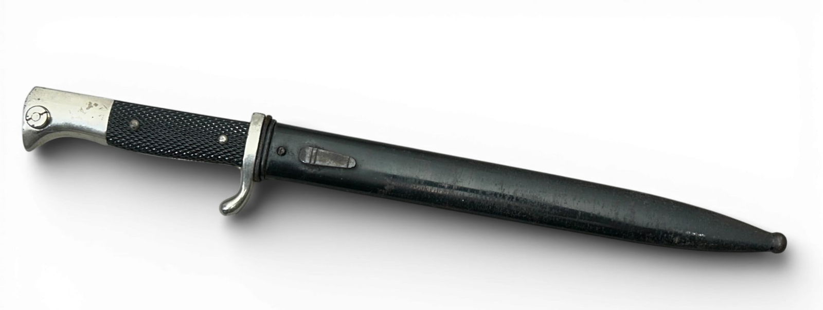 WWII Nazi German Mauser K-98 Dress bayonet & Scabbard: German WWII Military Mauser K-98 Rifle dress bayonet & scabbard. Measures 16” long overall. The steel blade is maker marked ‘Alcoso ACS Solingen’.with the scales of justice logo in the cente