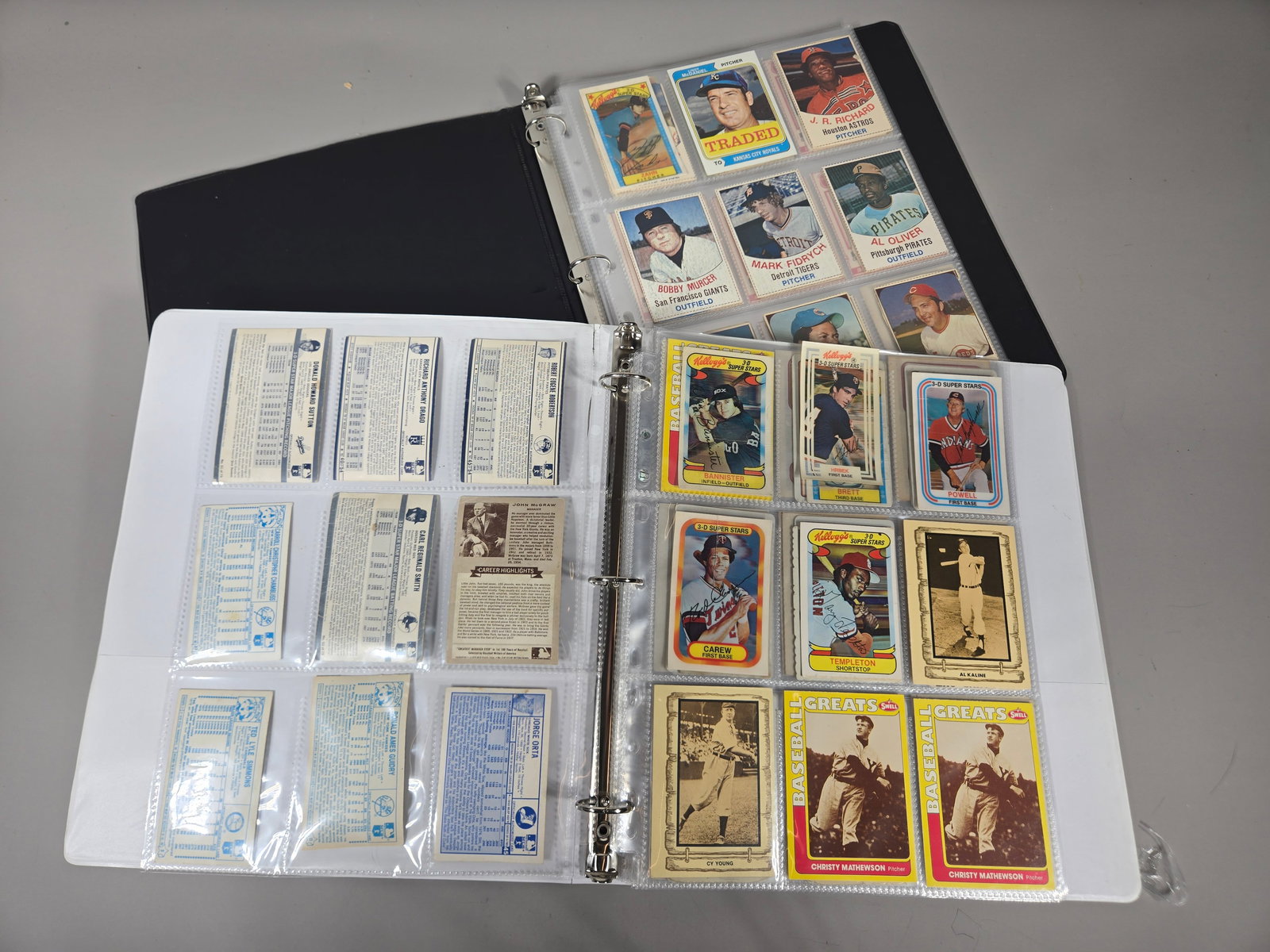 A Collection of Topps, Kellogg's, and Various Manufacturer Baseball Cards (1 of 15)