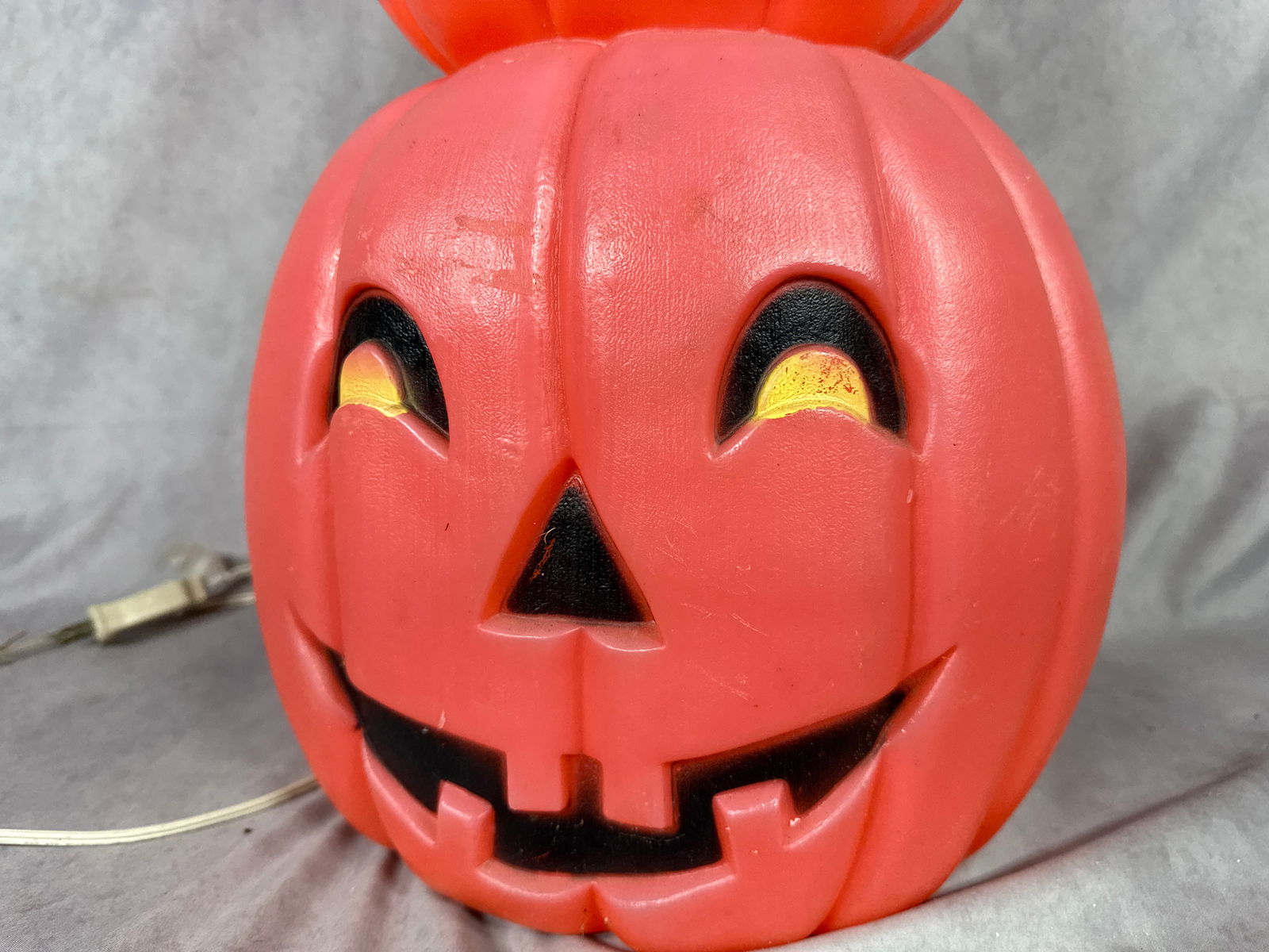 Union Products Don Featherstone Blow Mold Five-Stack Pumpkin Light - 2