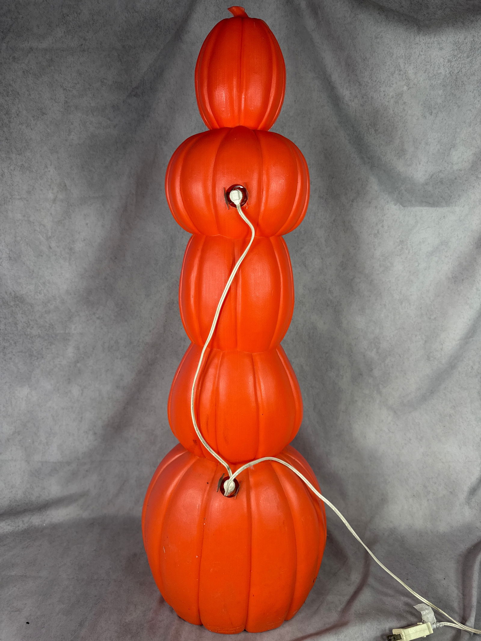 Union Products Don Featherstone Blow Mold Five-Stack Pumpkin Light - 7