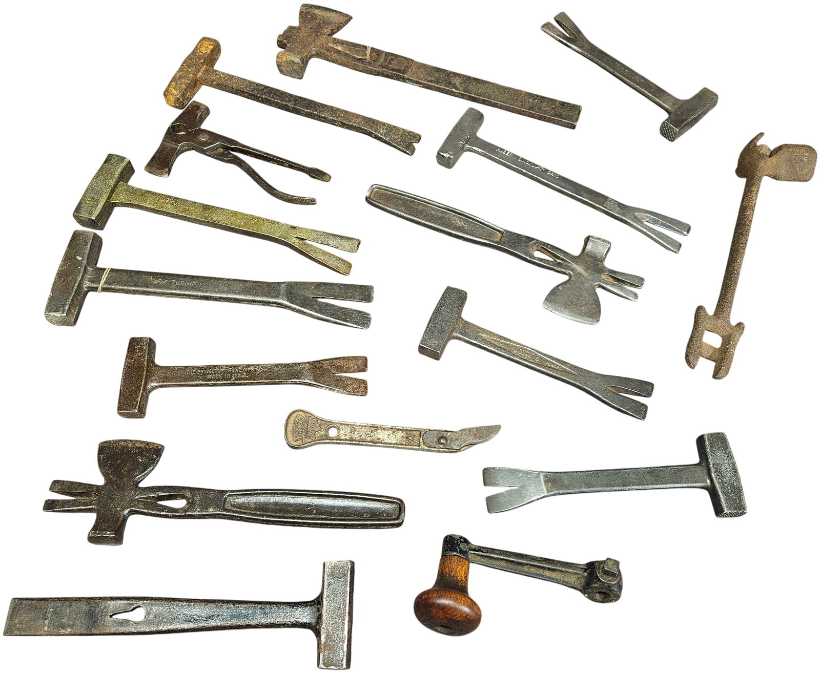 A Collection of Antique and Vintage Crate Openers and Multi-Purpose Box Tools (1 of 16)