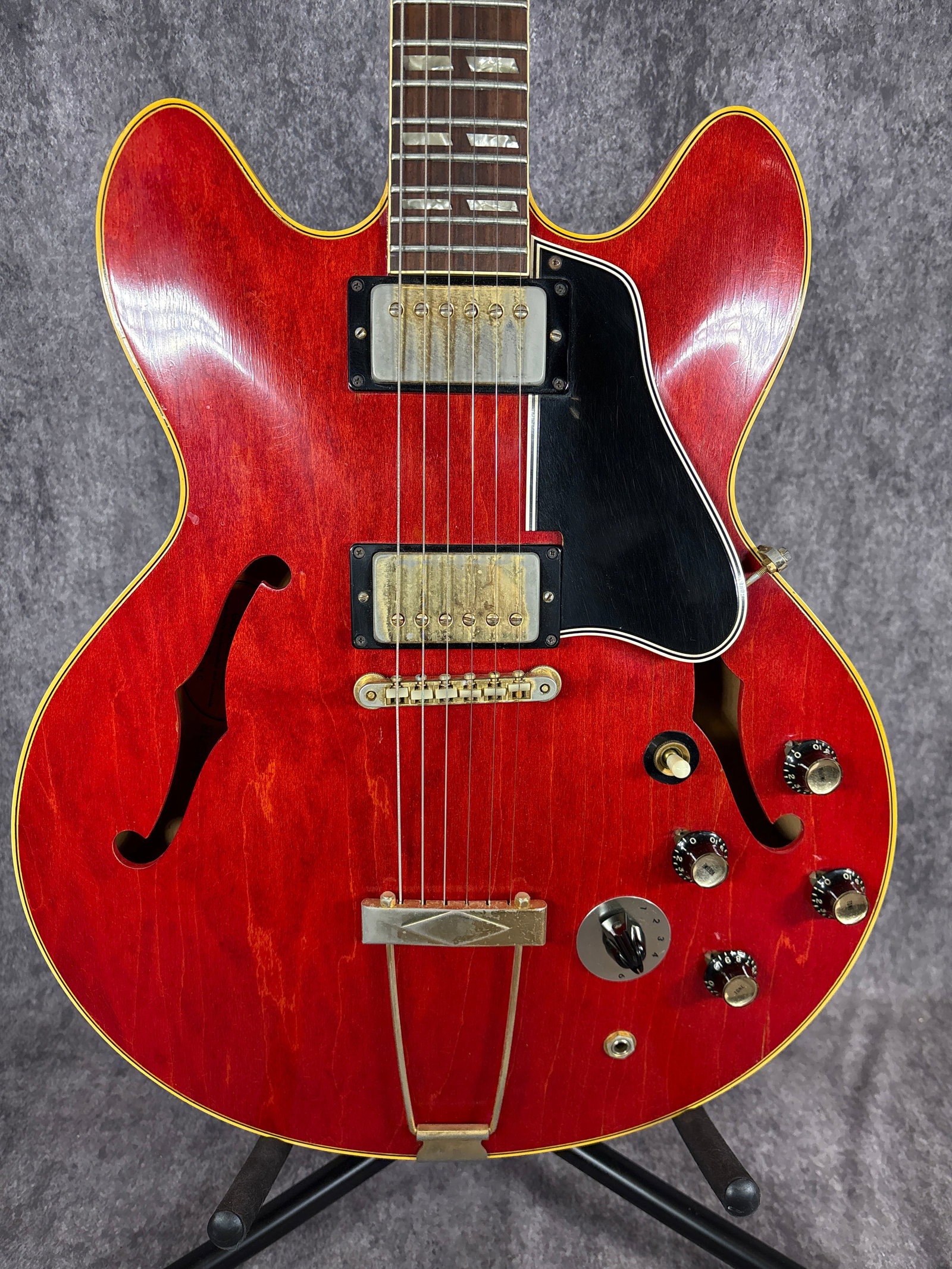 Early to mid 1960s Gibson ES-345TD Semi-Hollow Body Electric Guitar, Serial Number 800809 - 2