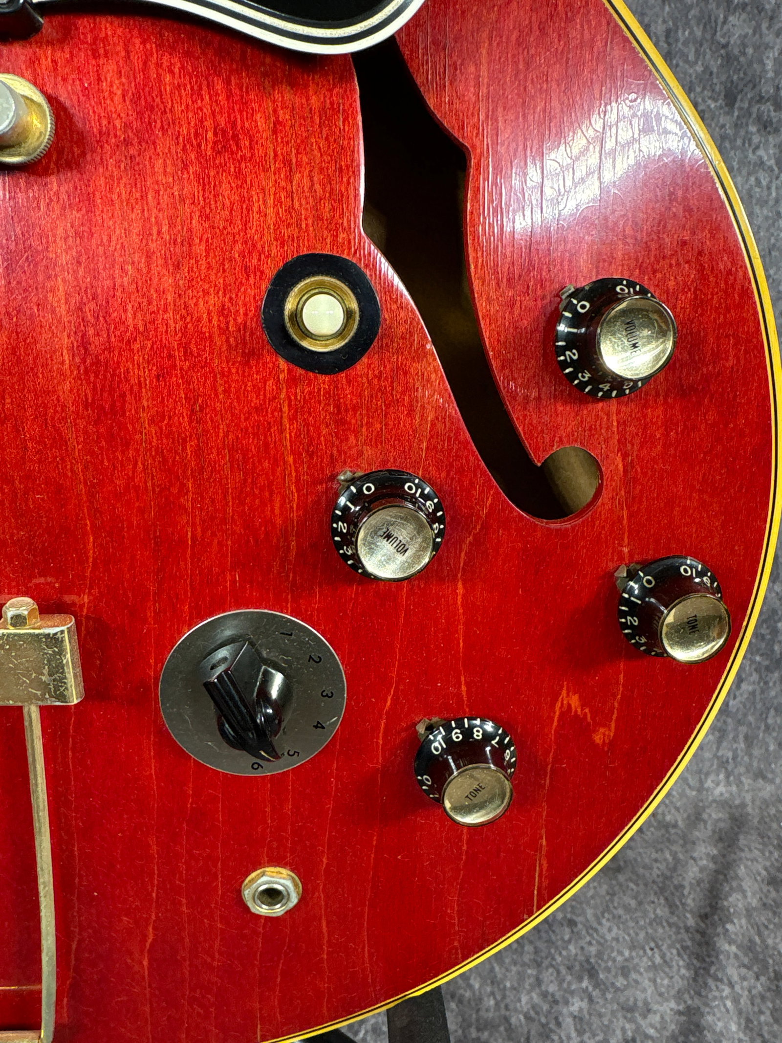 Early to mid 1960s Gibson ES-345TD Semi-Hollow Body Electric Guitar, Serial Number 800809 - 6