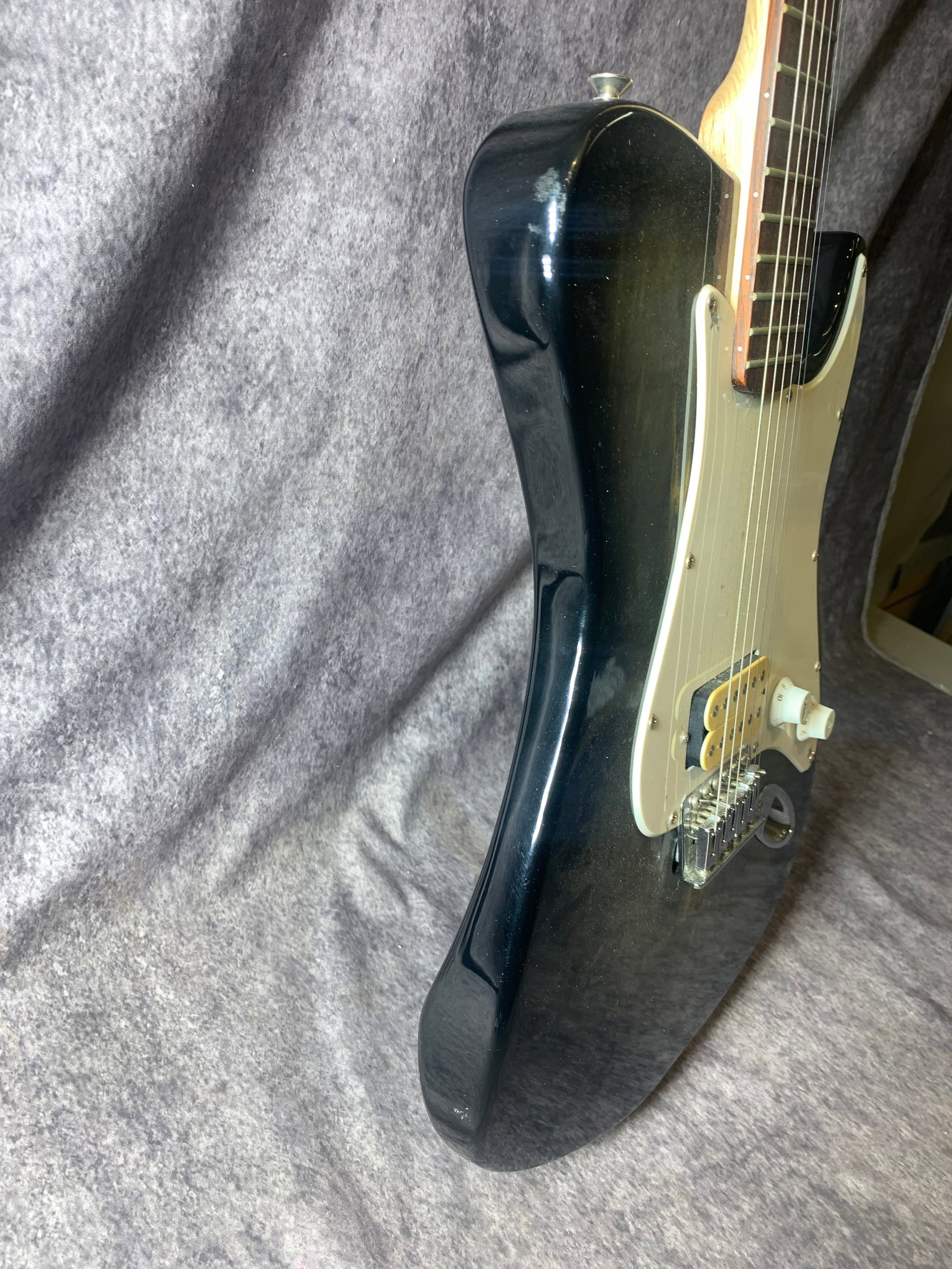 First Act Overtone Solid Body Electric Guitar - 5