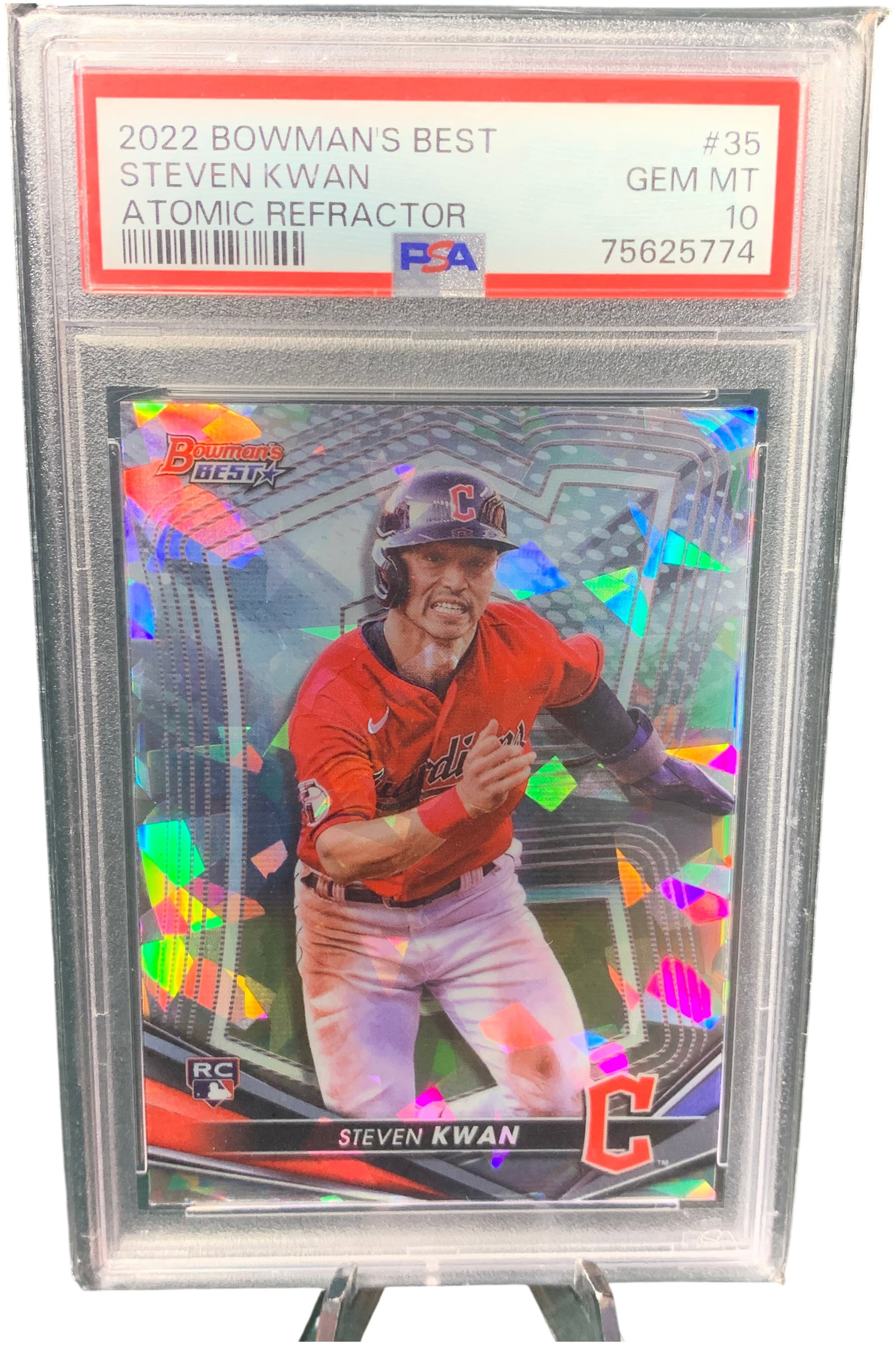 2022 Bowman's Best Steven Kwan Atomic Refractor Rookie Card #35 PSA 10 Gem Mint: This is a 2022 Bowman's Best Steven Kwan Rookie Card, featuring the Atomic Refractor parallel. The card is identified as number 35 in the set for the Cleveland Guardians. The Atomic Refractor finish i
