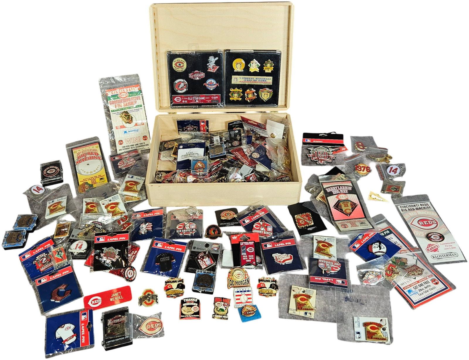 A Collection of Cincinnati Reds Baseball Enamel Pins and Team Memorabilia (1 of 7)